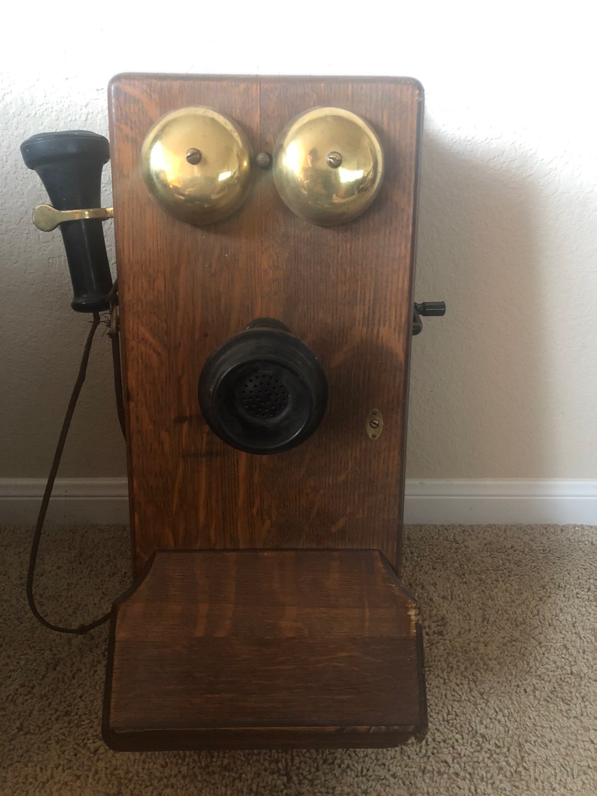 Antique Western Electric crank phone vin