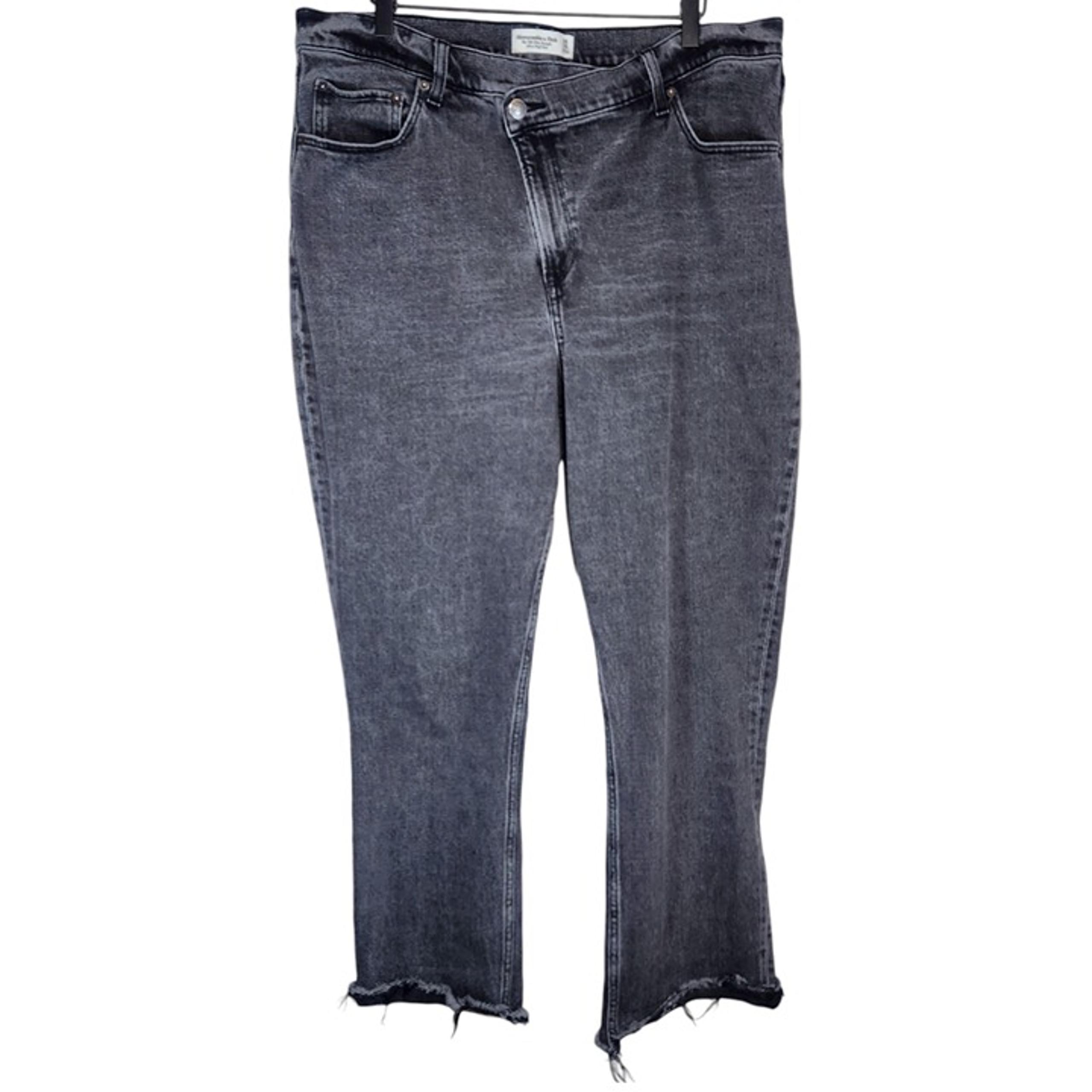Abercrombie & Ftich Ultra High Rise 90s Slim Straight Jean Curve Love 34 18 Long
