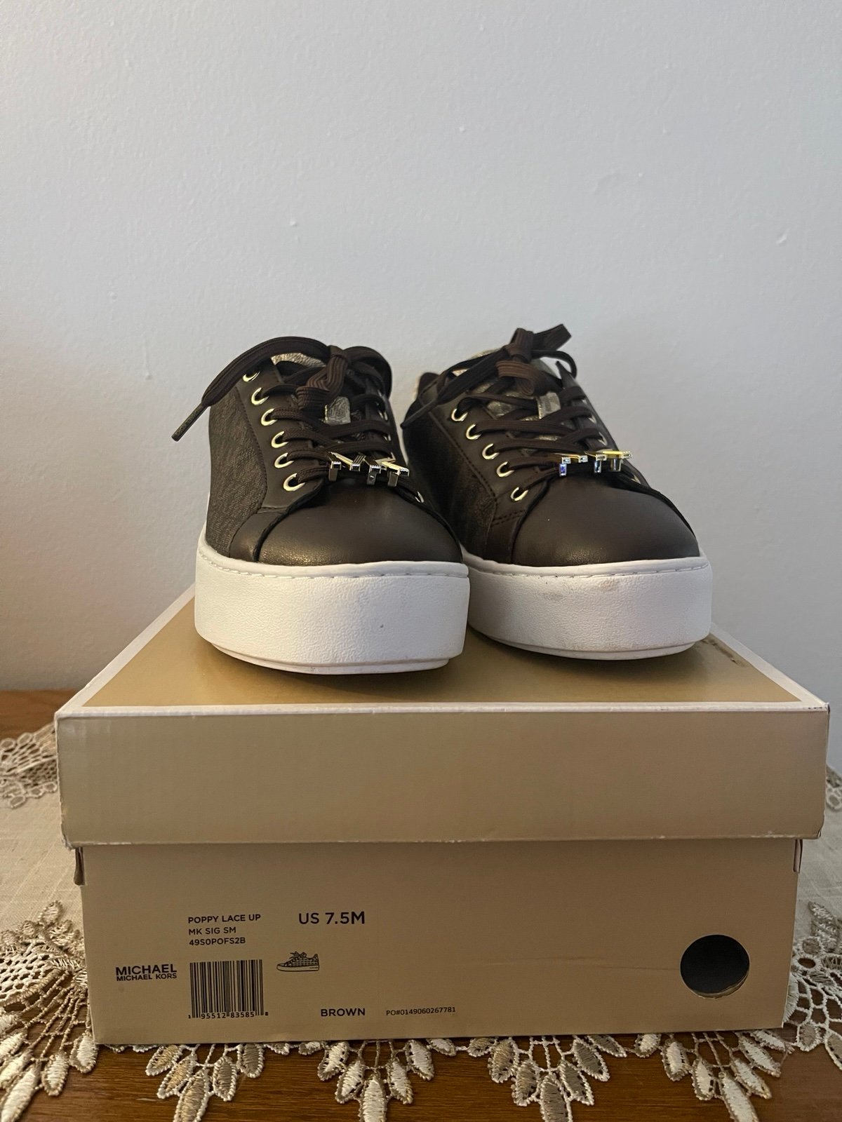Michael Kors Poppy Lace Up Brown women's Sneakers