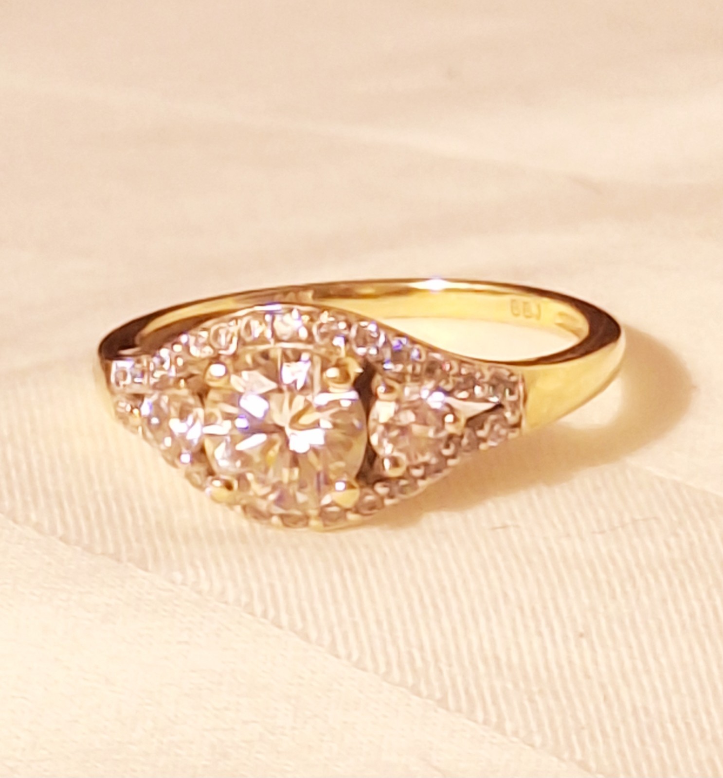 14kt Yellow Gold Moissanite Ring