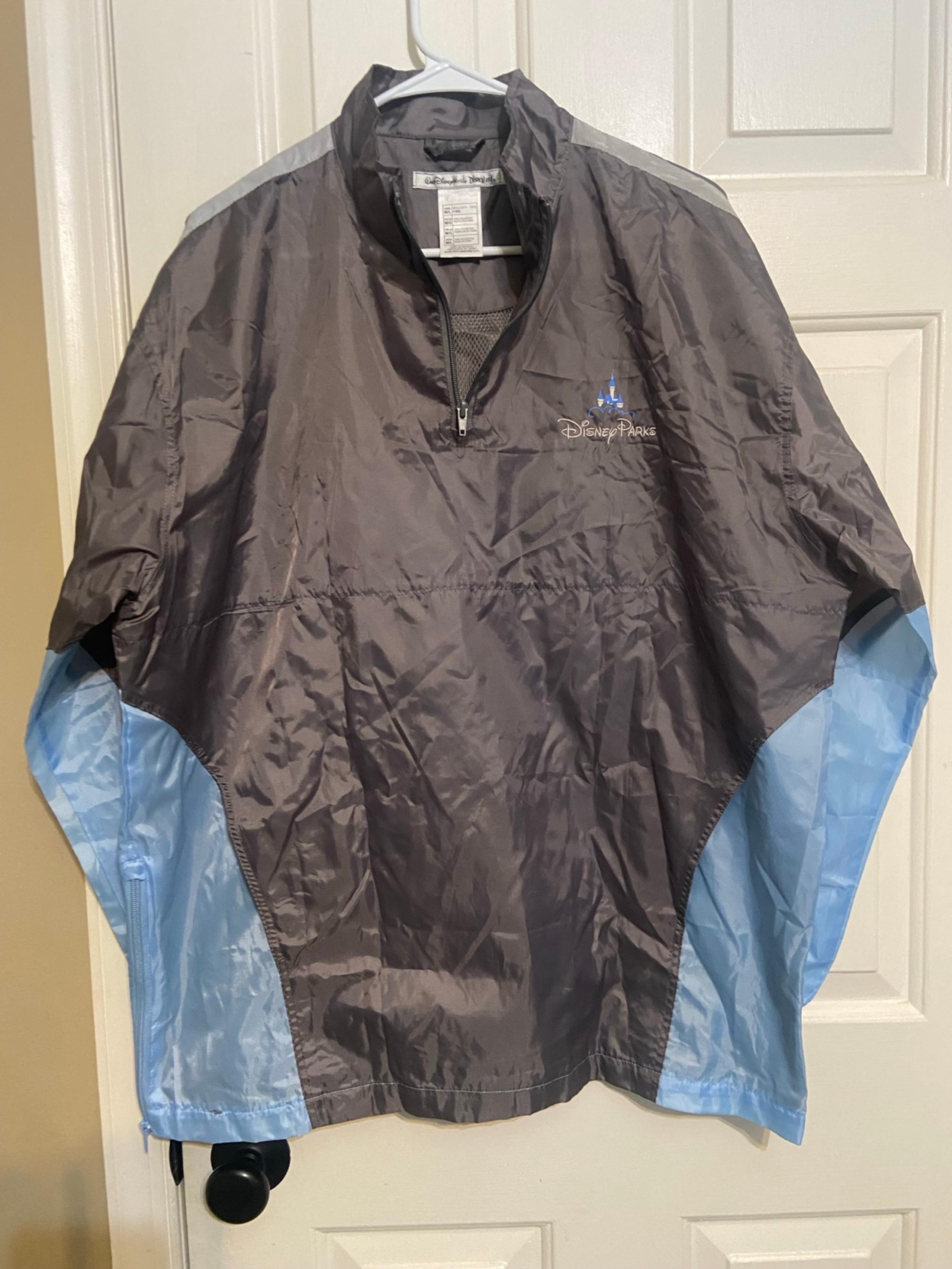 Disney parks windbreaker jacket men’s M/L