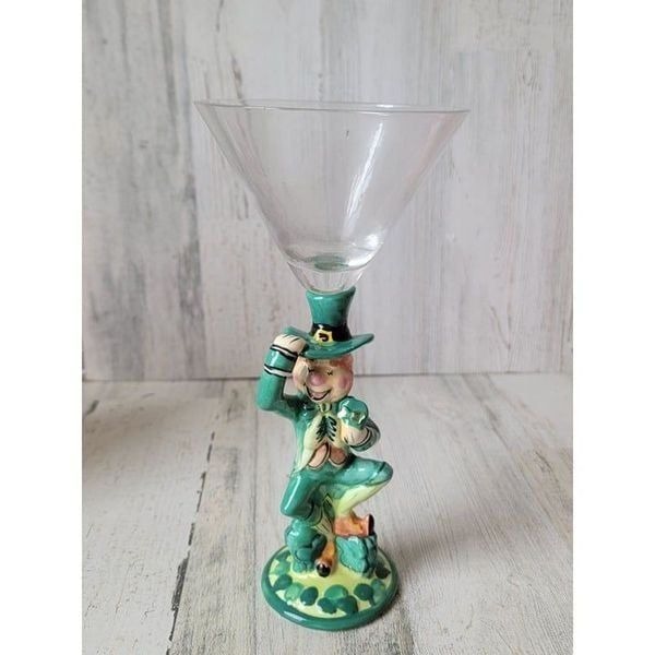 Blue sky martini leprechaun st Patrick's collectible 2009 clover