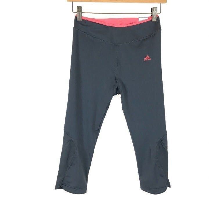 NWT adidas 3/4 Capri Stretch Leggings