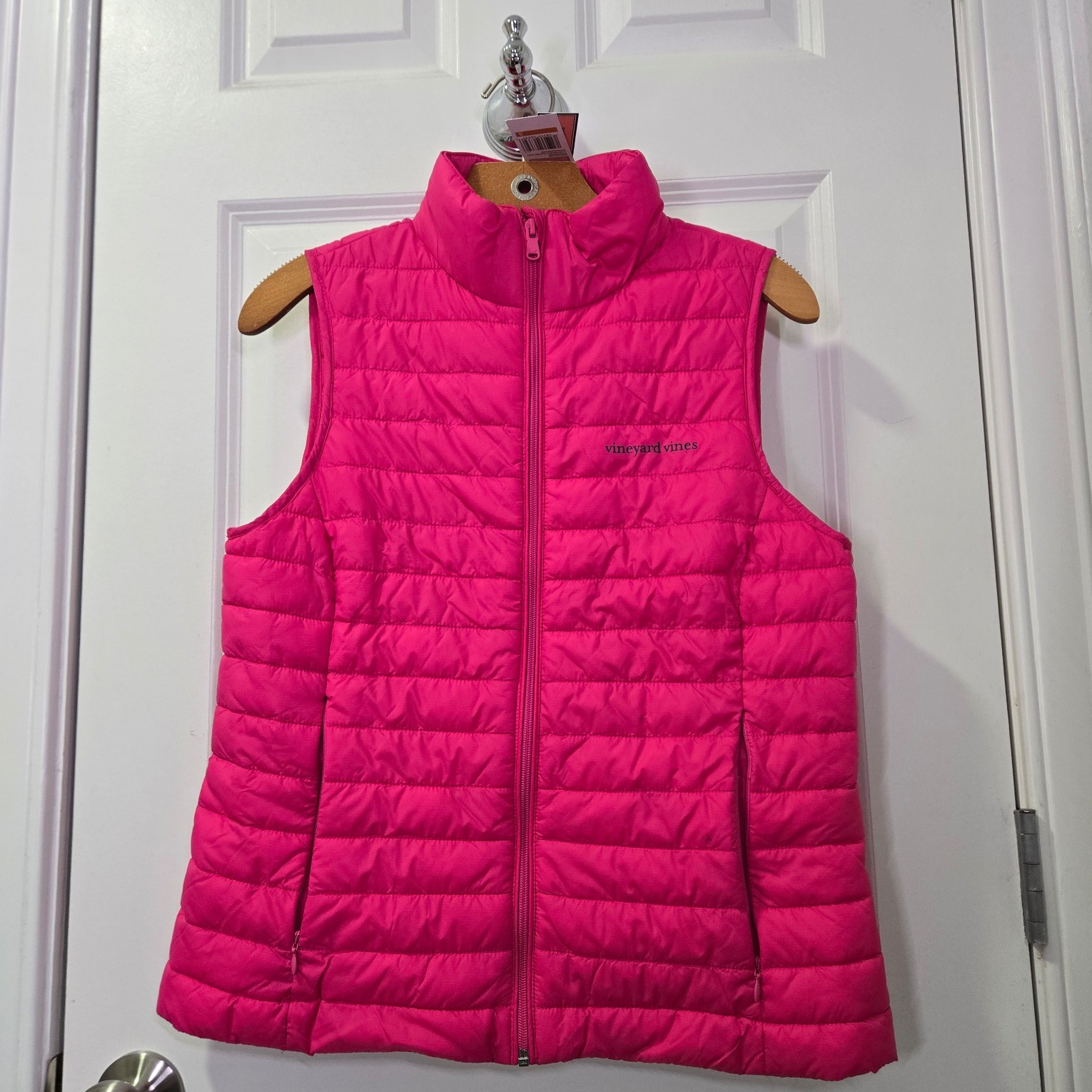 Vineyard Vines NWT Rhododendron Pink Lightweight Puffer Vest Small Womens
