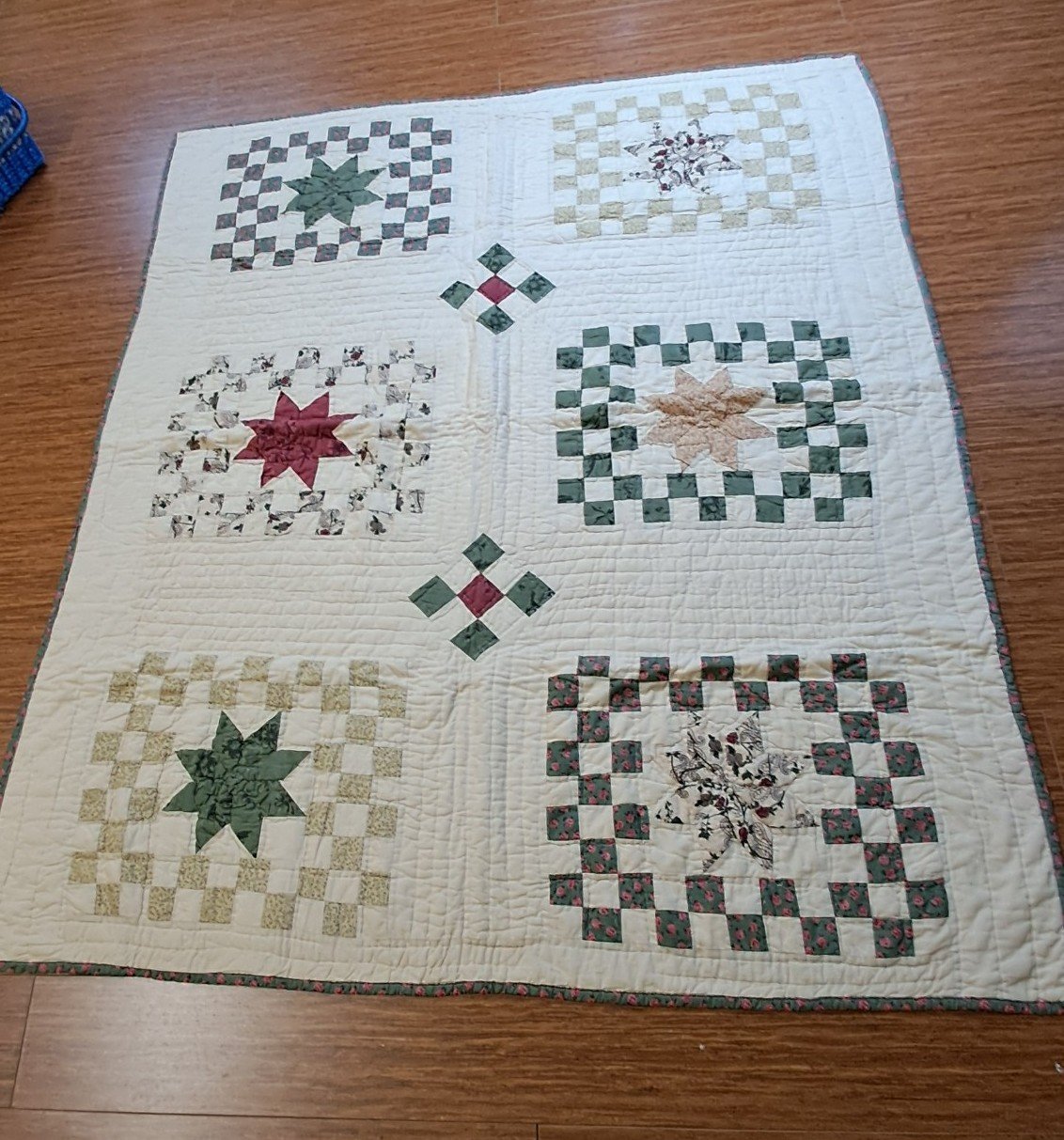 QUILT VINTAGE STARS HANDMADE HAND QUILTED #115