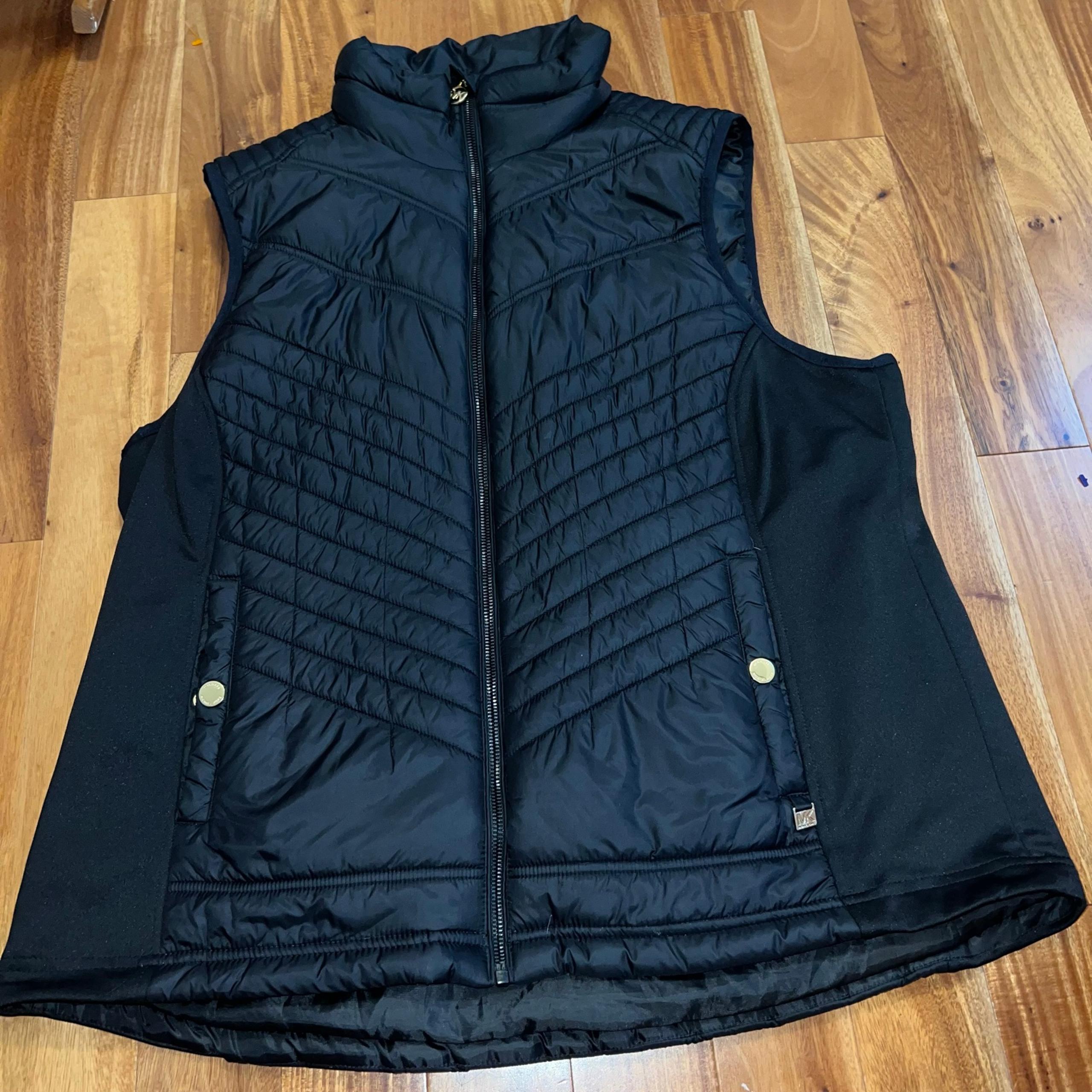 MICHAEL Michael Kors Black Puffer Vest Women’s Size 1X