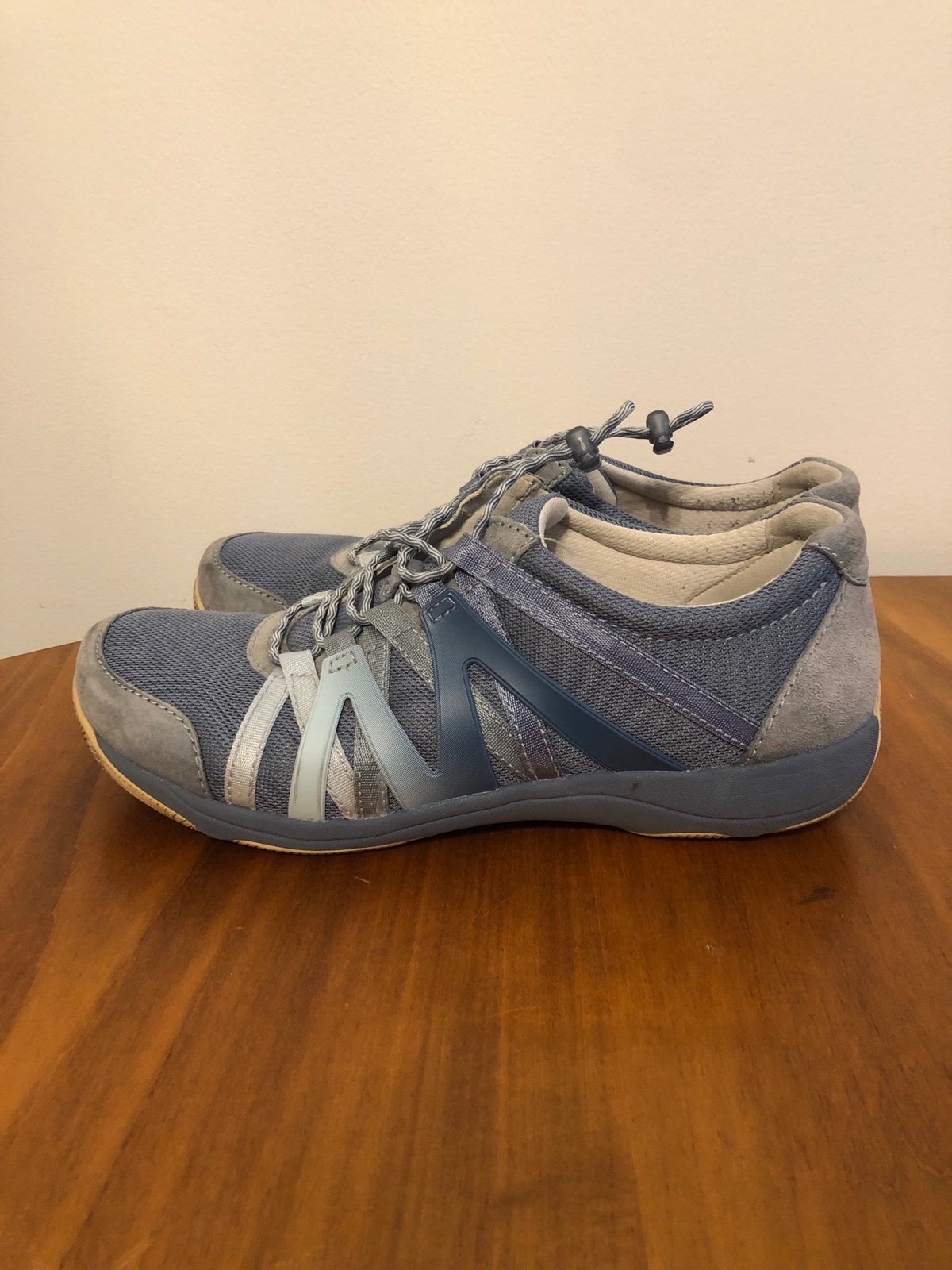Dansko Henriette Sneaker Blue Leather Suede Size 39