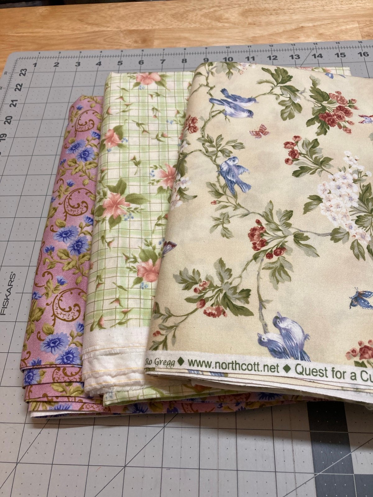 Fabric Lot 11 yards