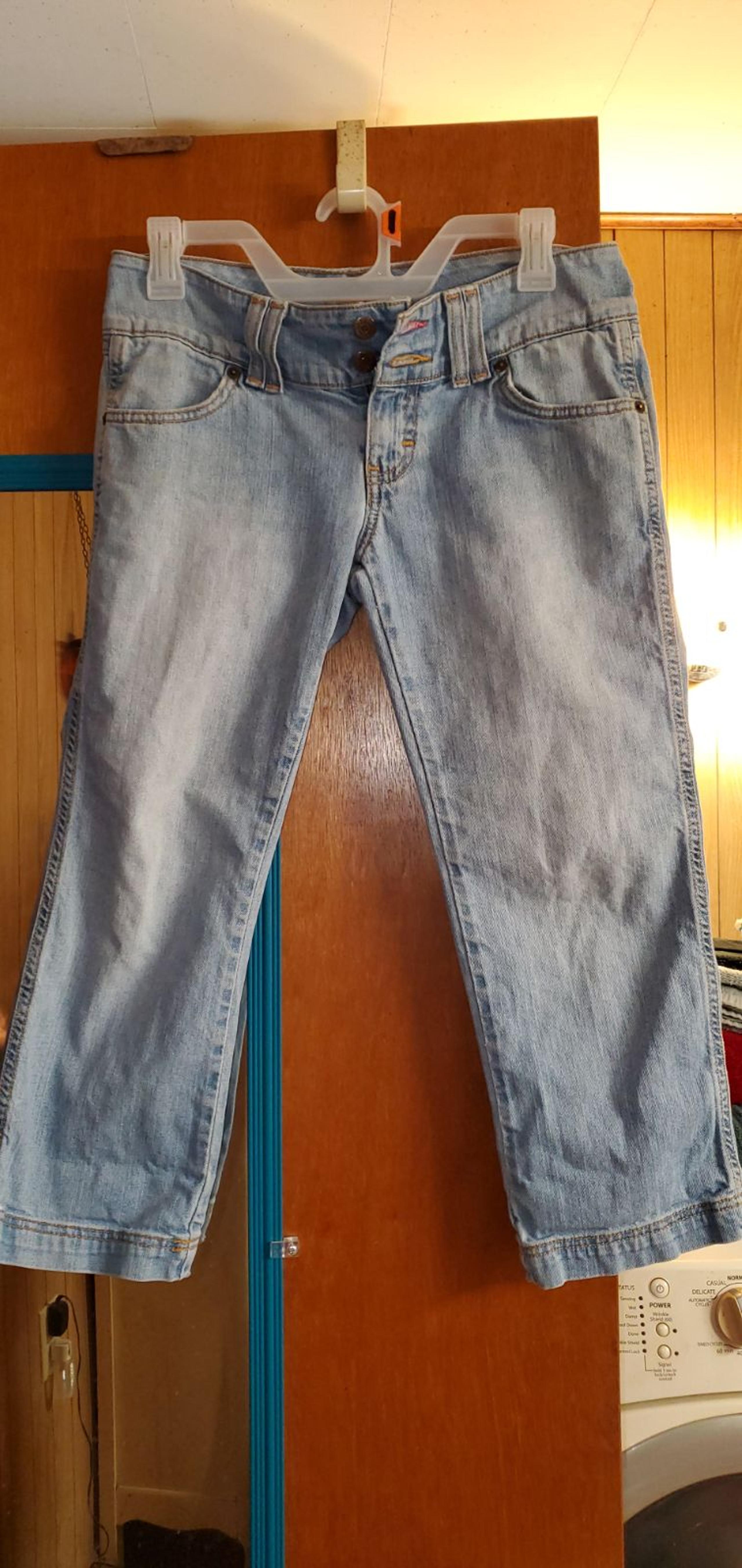 Tommy Hilfiger capris