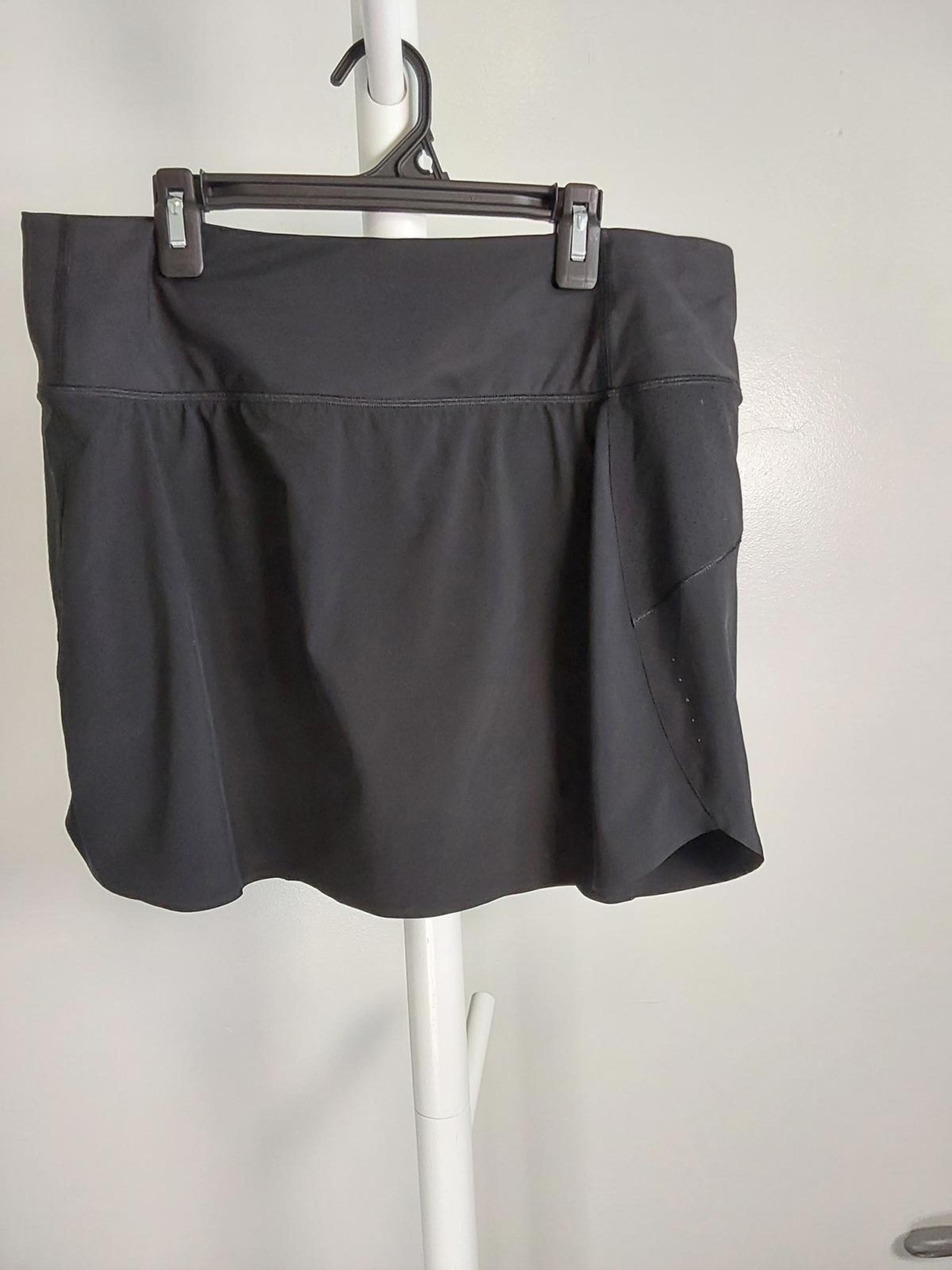 Athleta Black Athletic Skort for Active Women