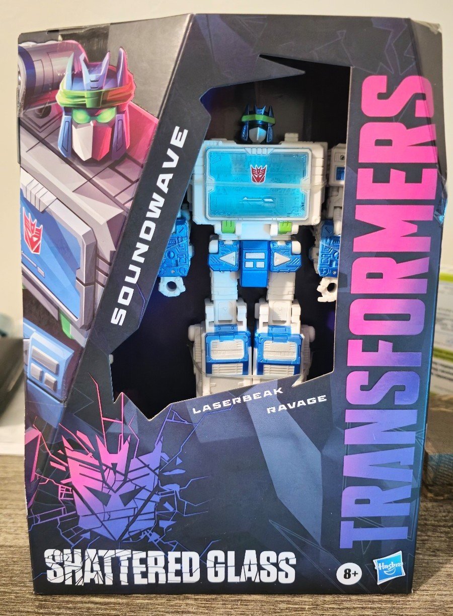 Transformers Shattered Glass Soundwave w/Comic