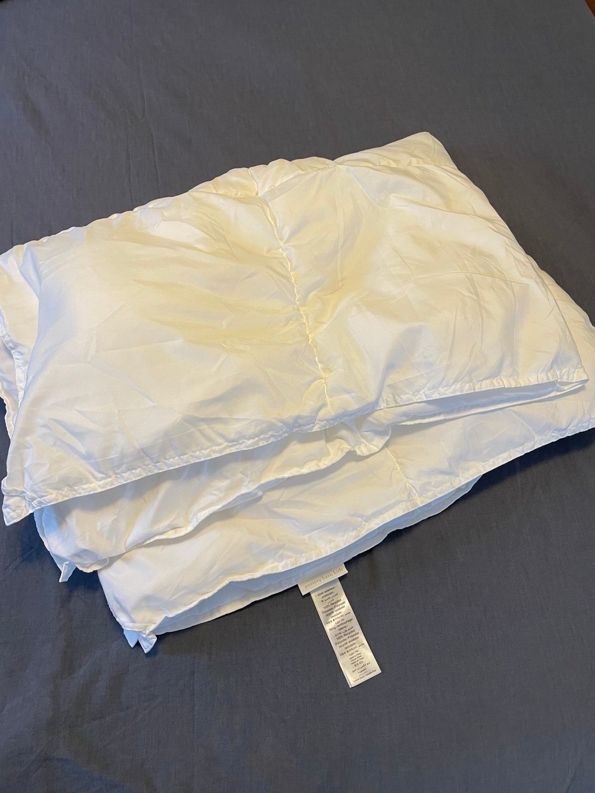 Pottery Barn crib/toddler size duvet insert