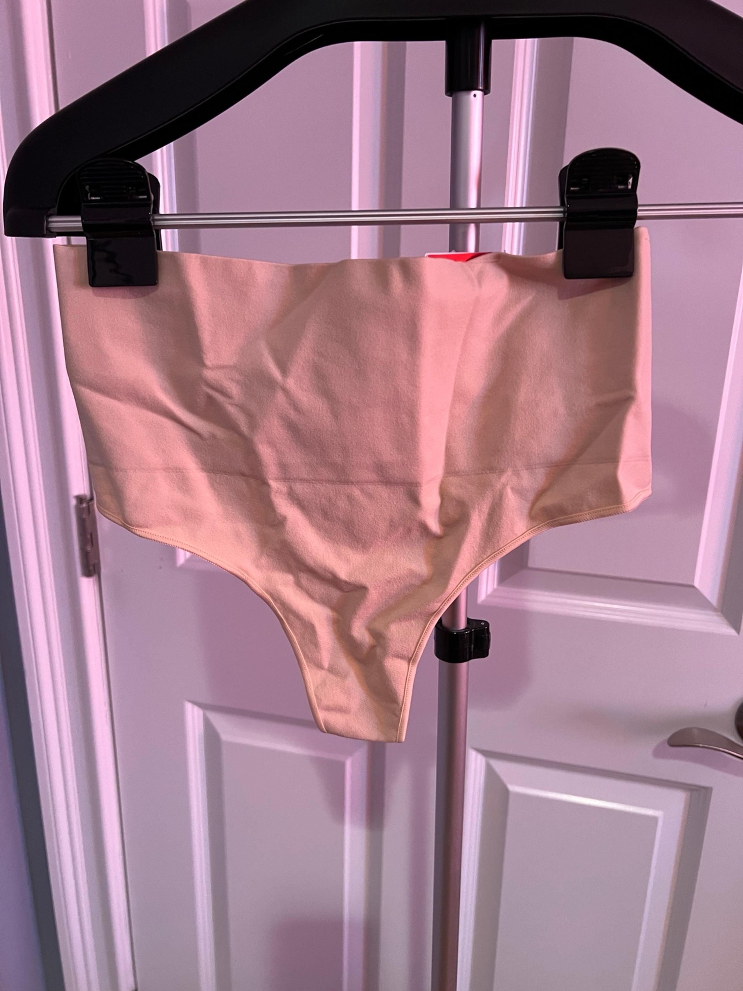 Spanx high waisted thong shapewear, M