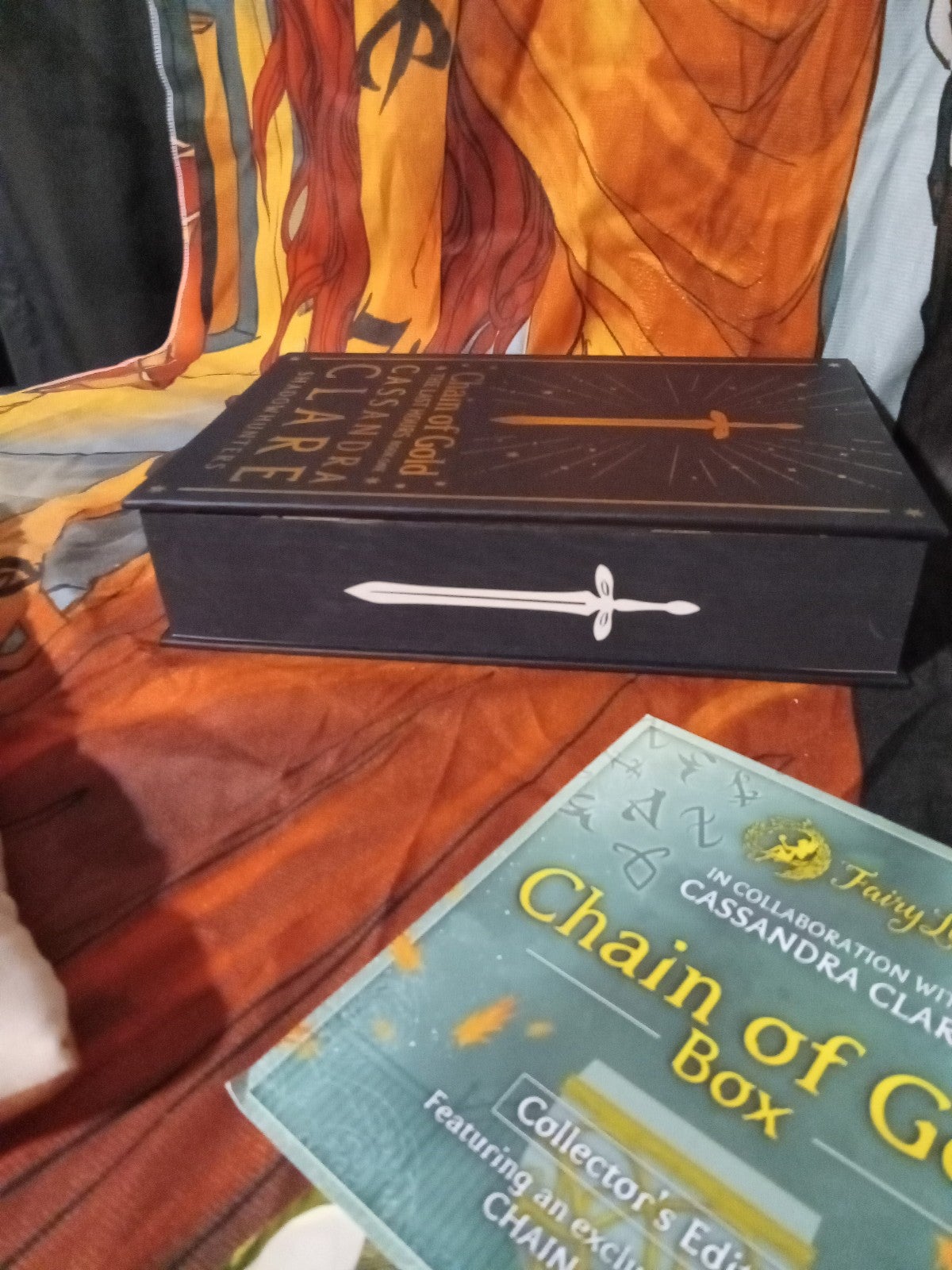 Fairyloot Chain of Gold The Last Hours by Cassandra Clare (signed) collectors