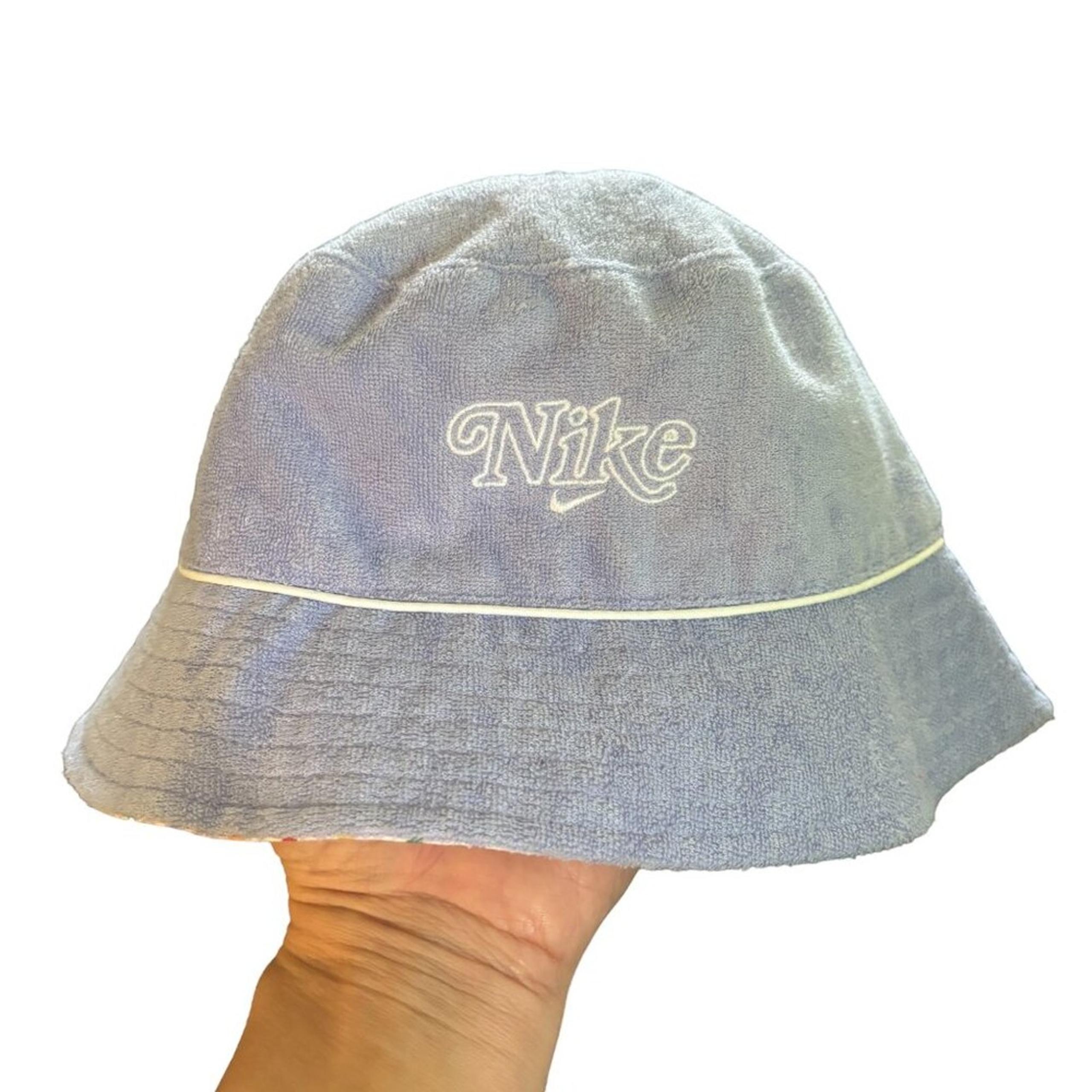 NEW NIKE Terrycloth Bucket Hat in Lilac Purple GIRLS 5/6