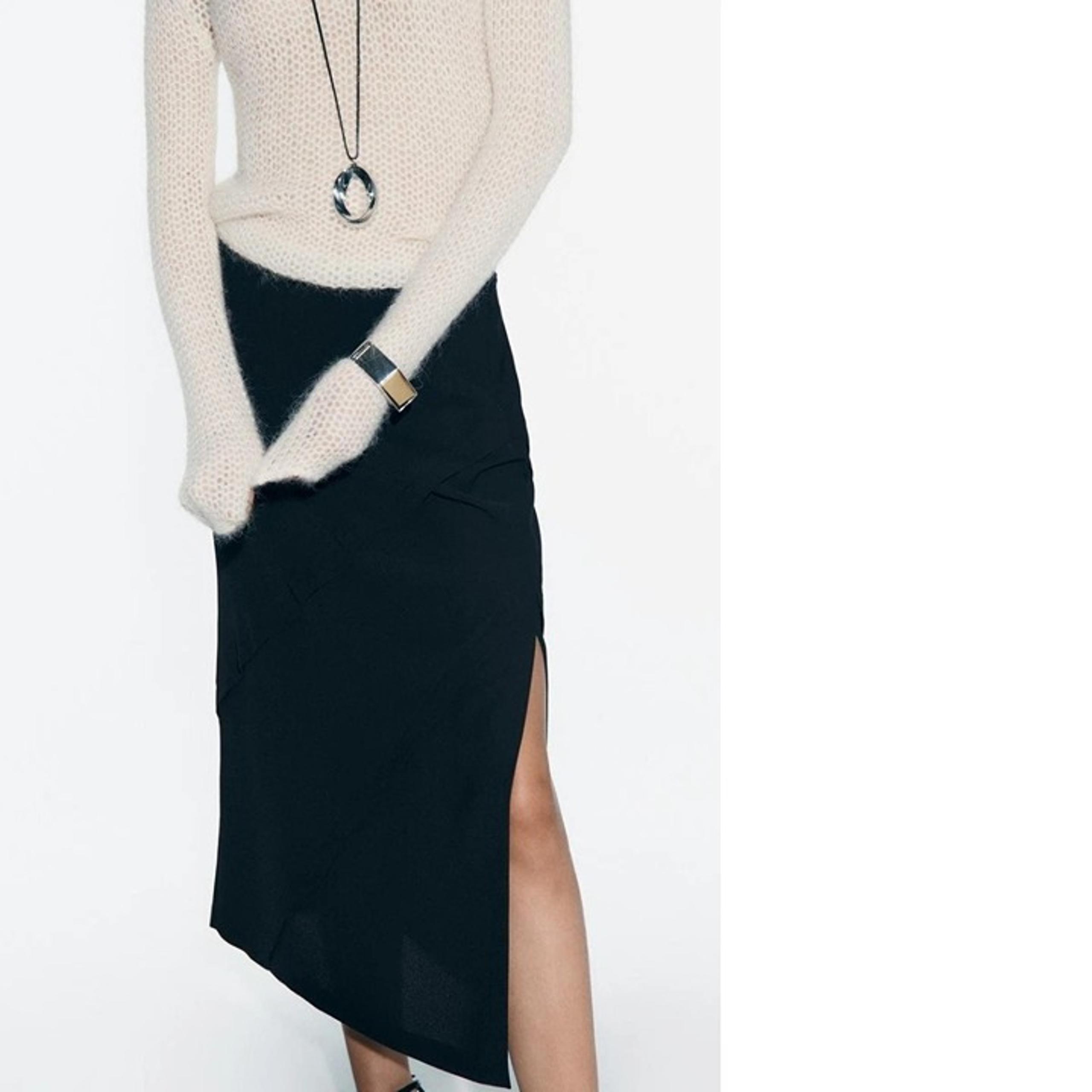 ZARA Crepe Midi Skirt with Diagonal Seams Slit Black Women's Size XS High Waist