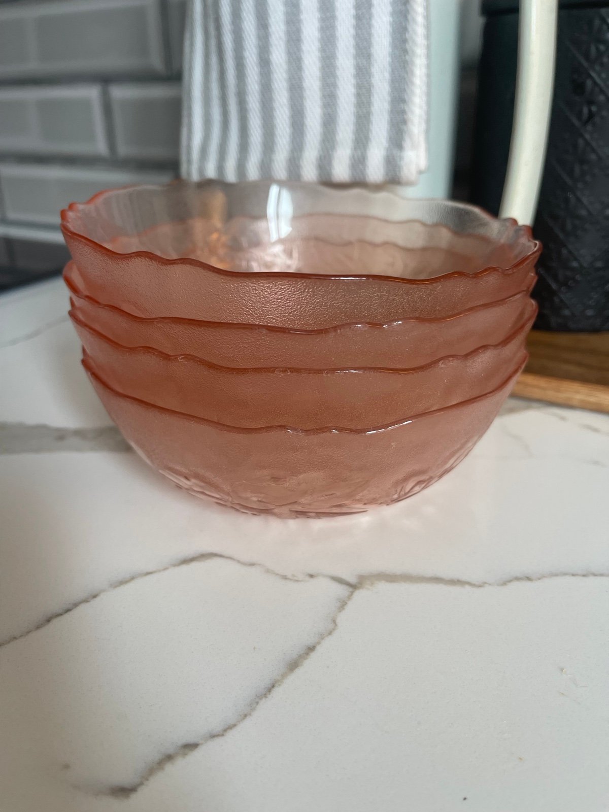 Set of 4 vintage pink Arcoroc Rosaline rose bowls