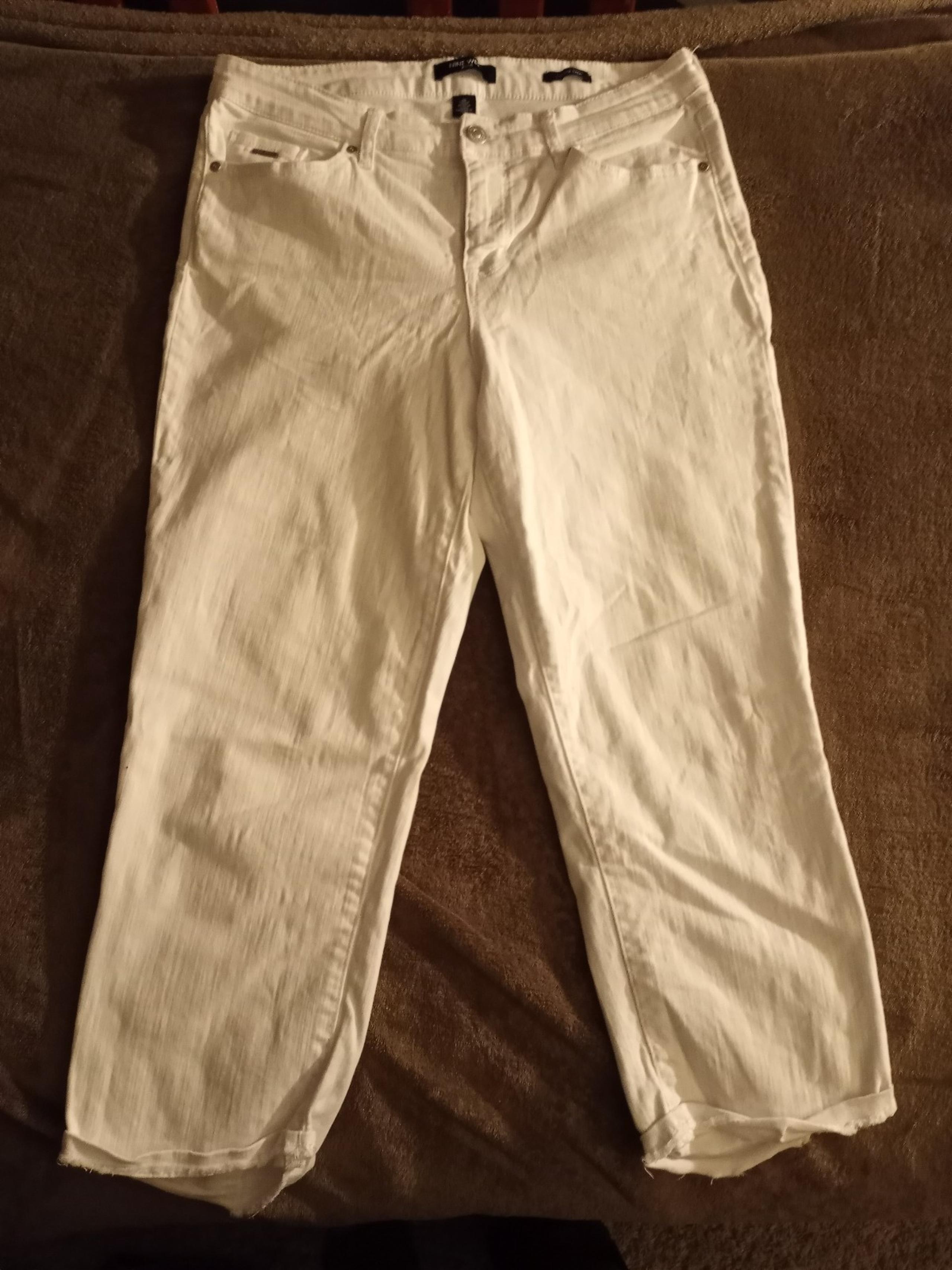 Nine West women's Capri size 12 white size included in pic