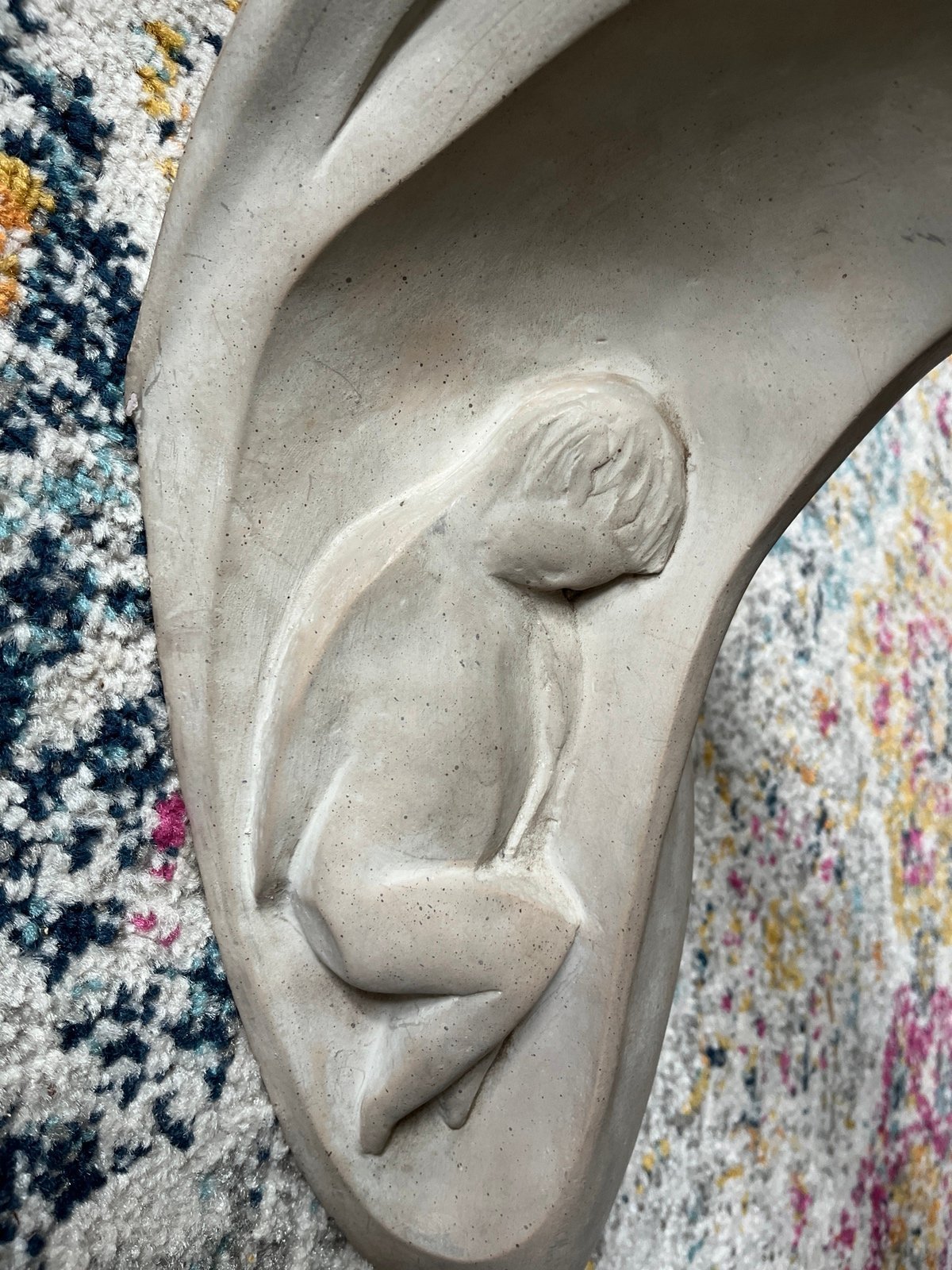 Mother and child statue
