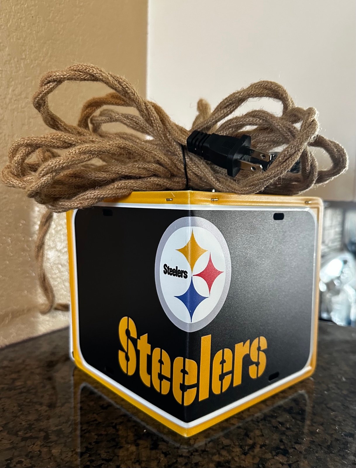 Pittsburgh Steelers hanging pendant light