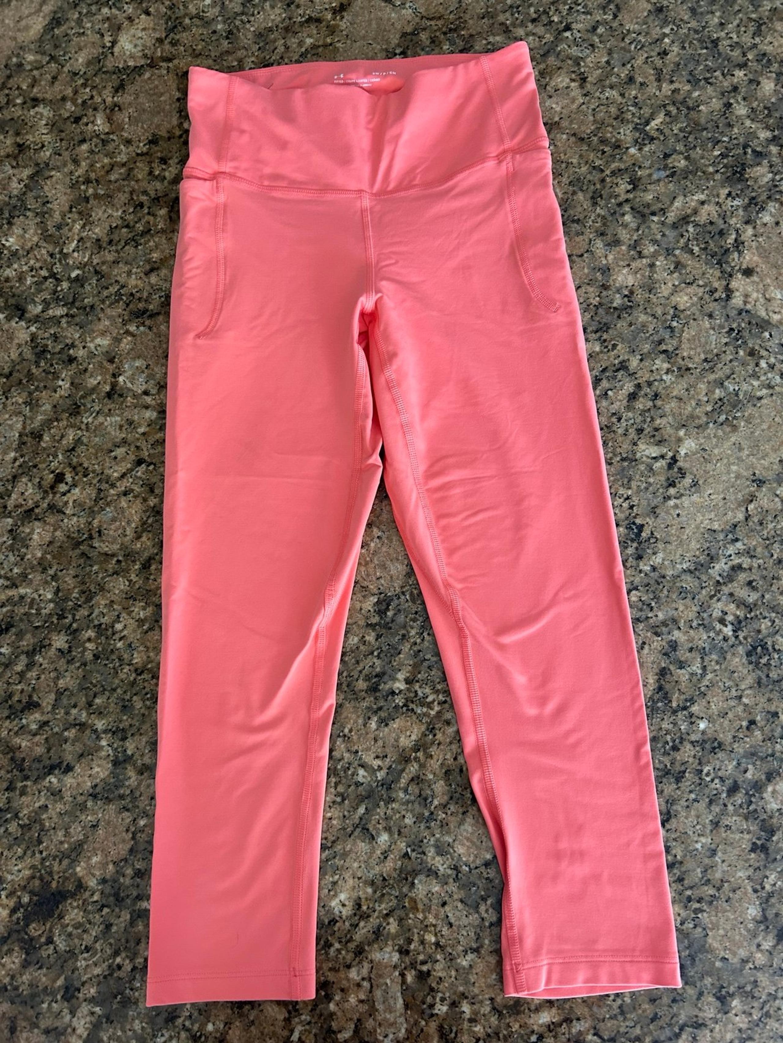Under Armour women’s pink athletic leggings size small