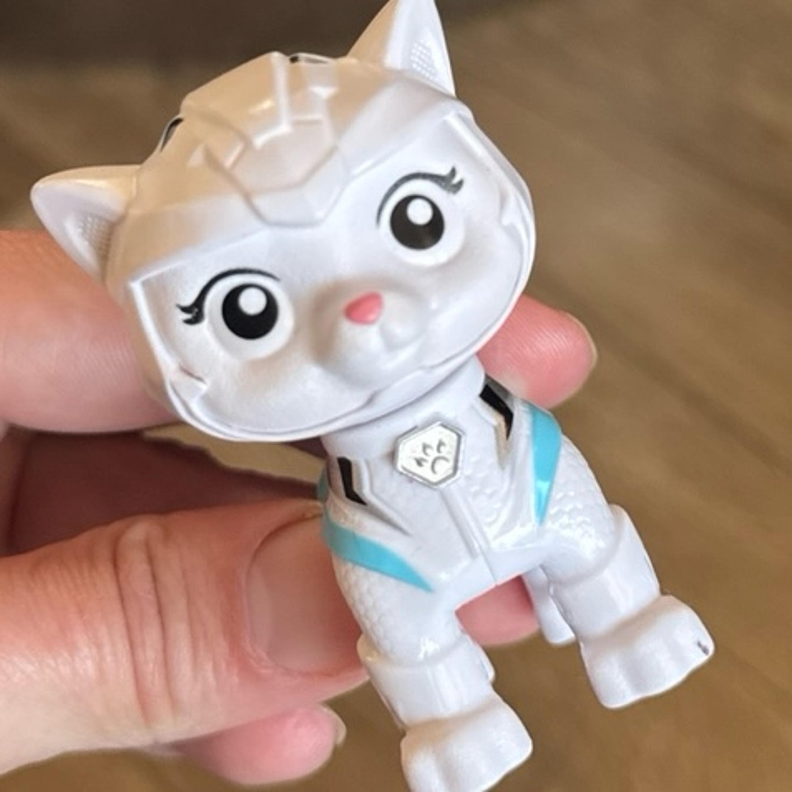 Paw Patrol Cat Pack Rory White Cat Figurine Toy