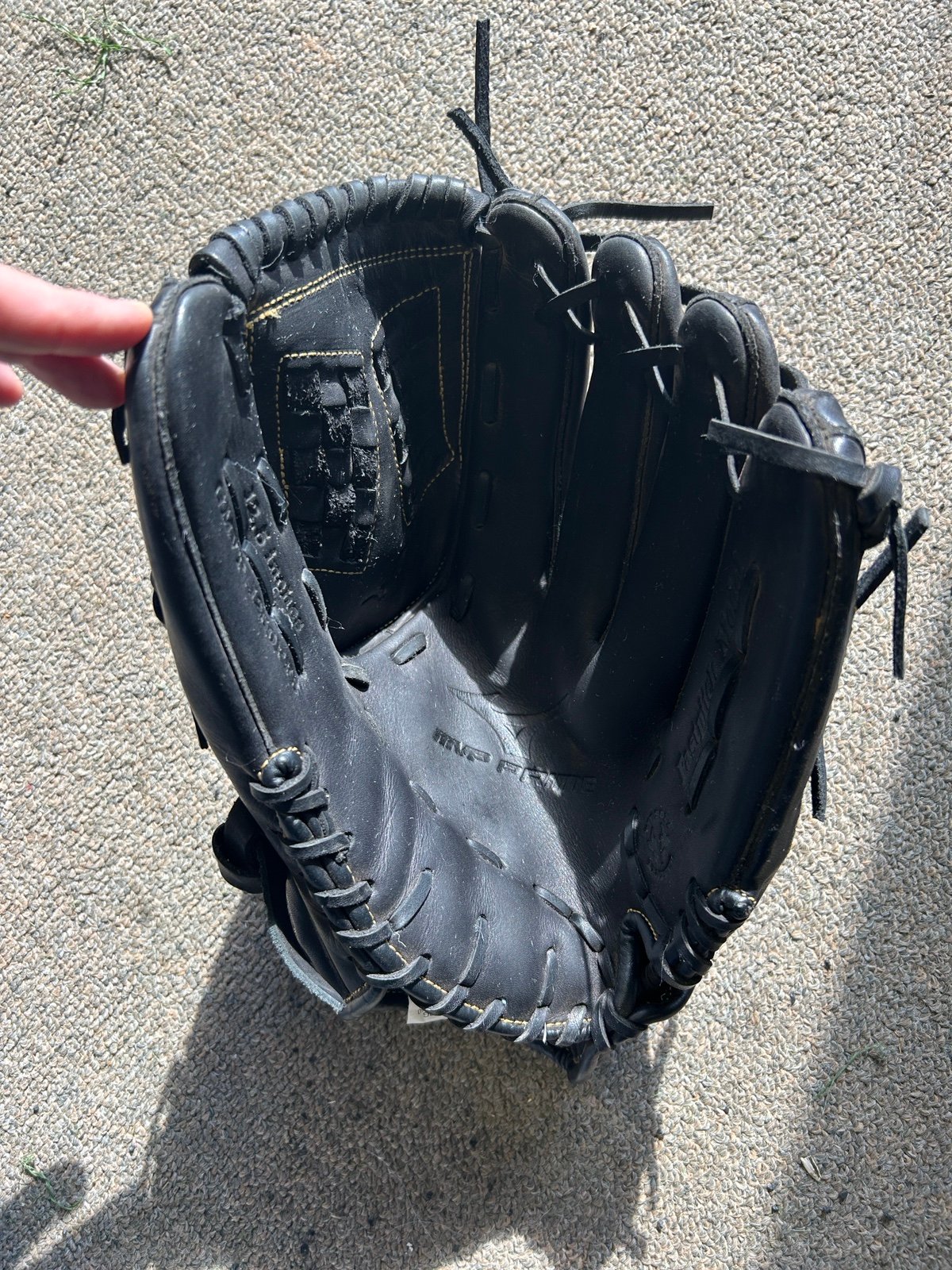 Mizuno Leather Glove 12.5Black