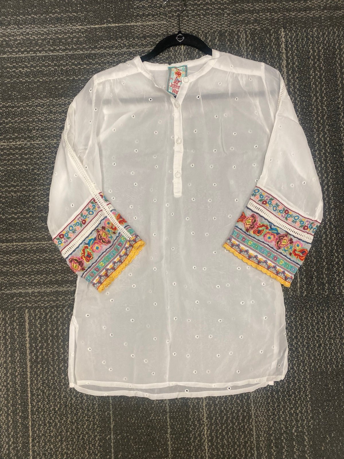Johnny Was White Eyelet Embroidered Rayon Tunic/Beach Cover Up XS