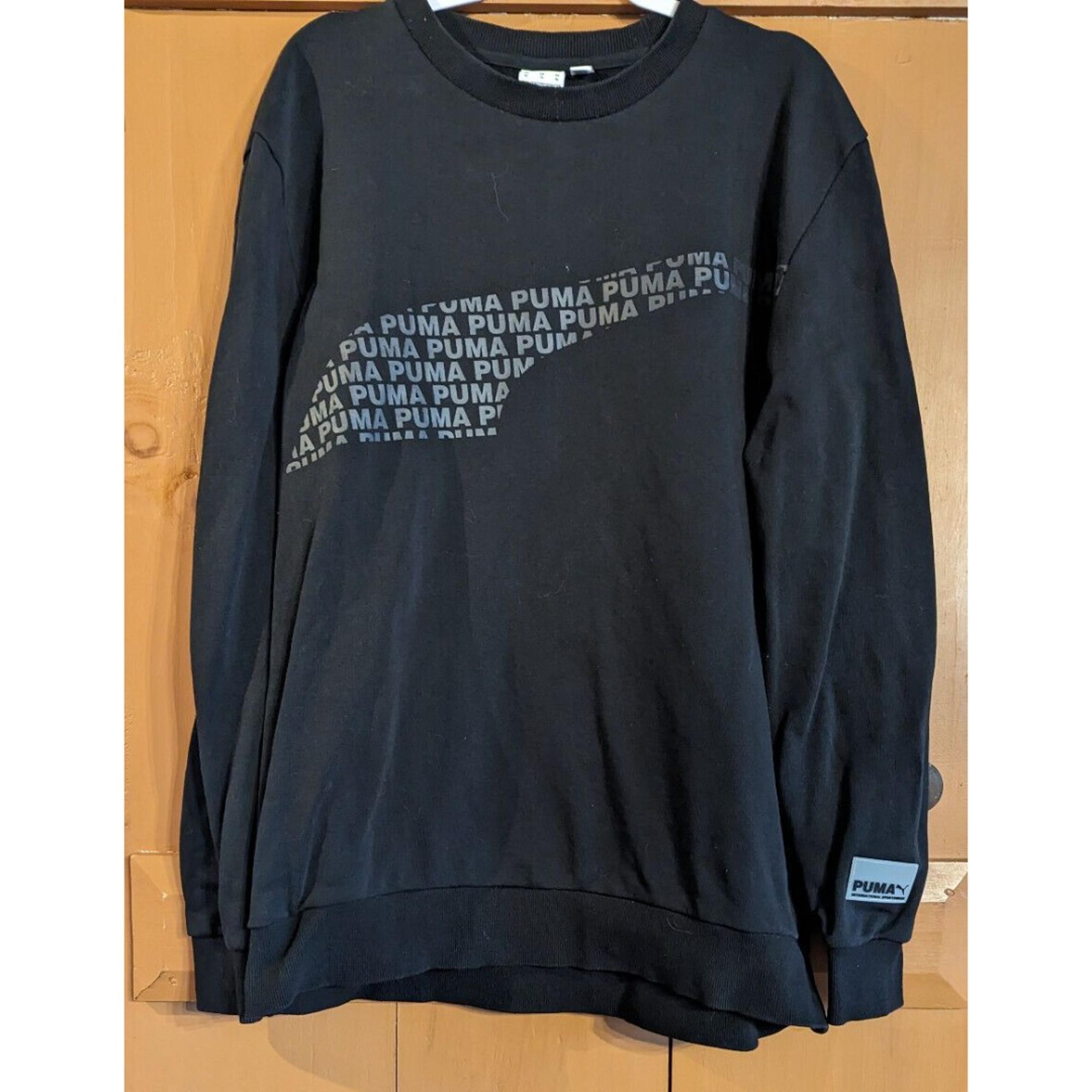 Puma Mens XL Graphic Spell Out Logo Sweatshirt Black Crewneck Casual Warm Sport