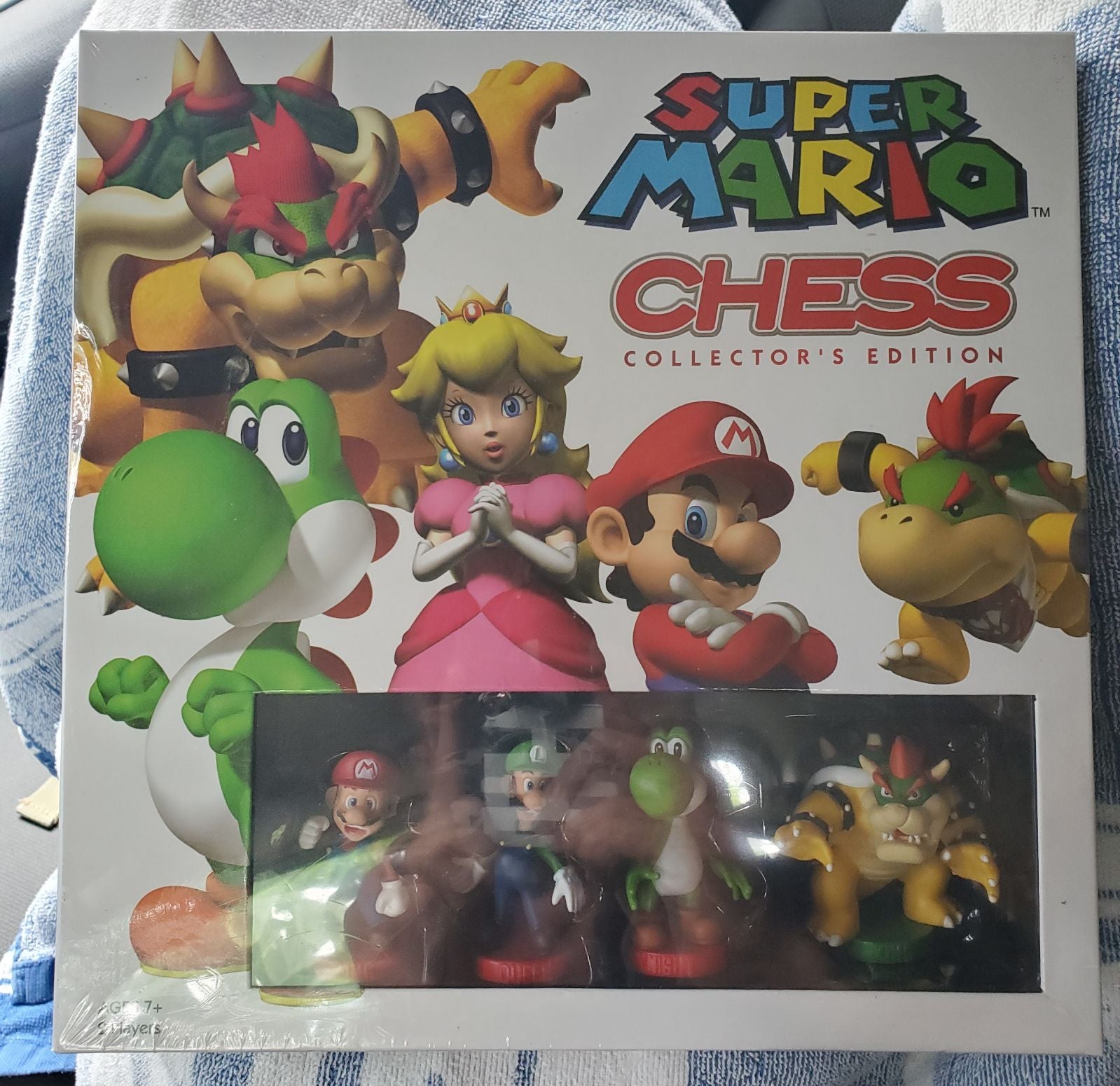 Super Mario CHESS Collectors Edition NEW
