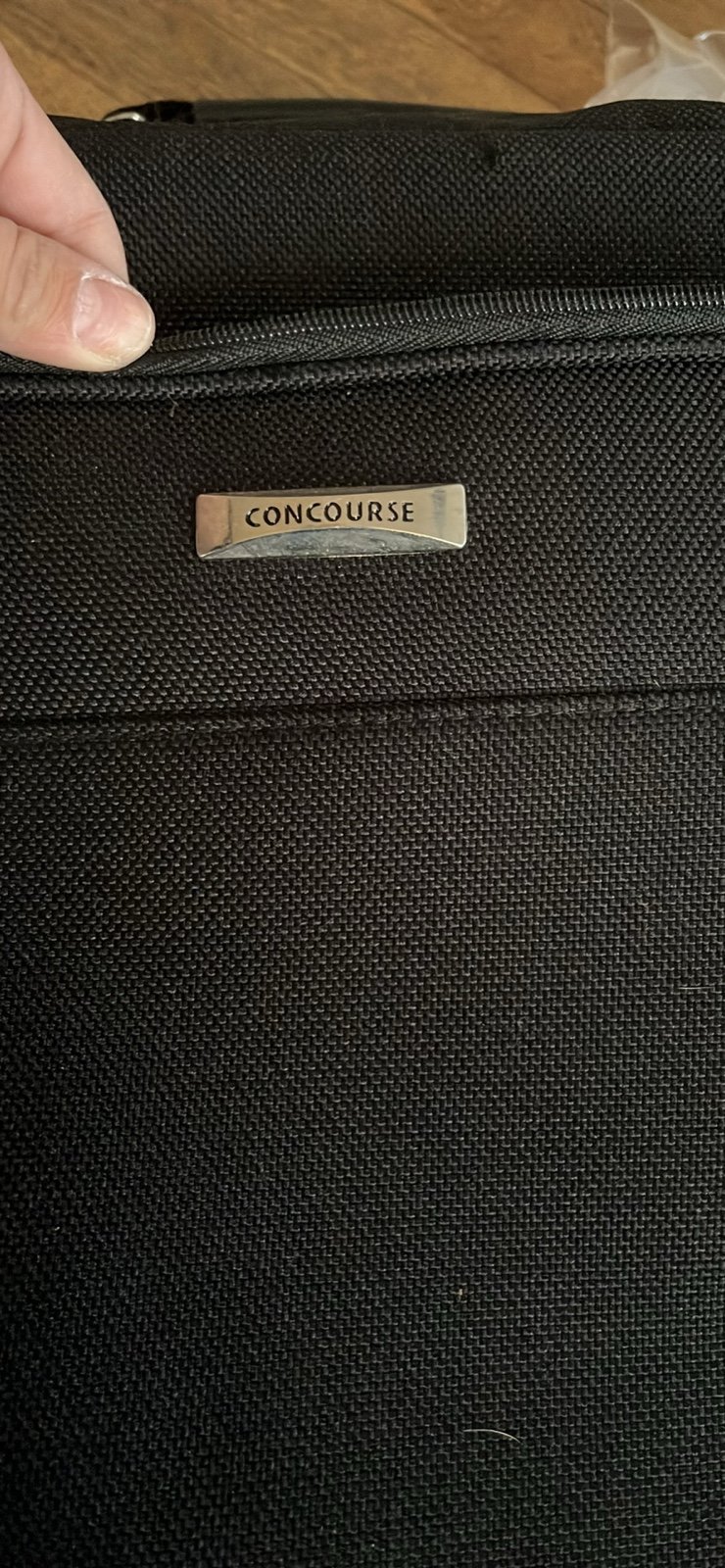 Concourse Wheeled Travel Suitcase Carry On Bag/ Case/ Black Luggage