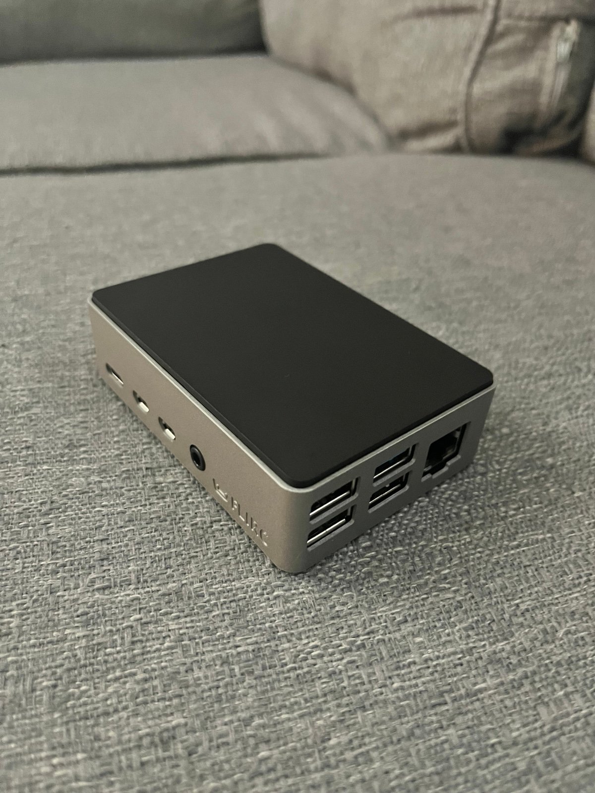 Retro Gaming Console by Fuller Firmware