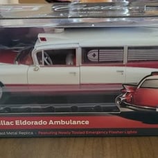 1959 Cadillac Eldorado Ambulance Red & white 1/18 Scale Diecast Model Car