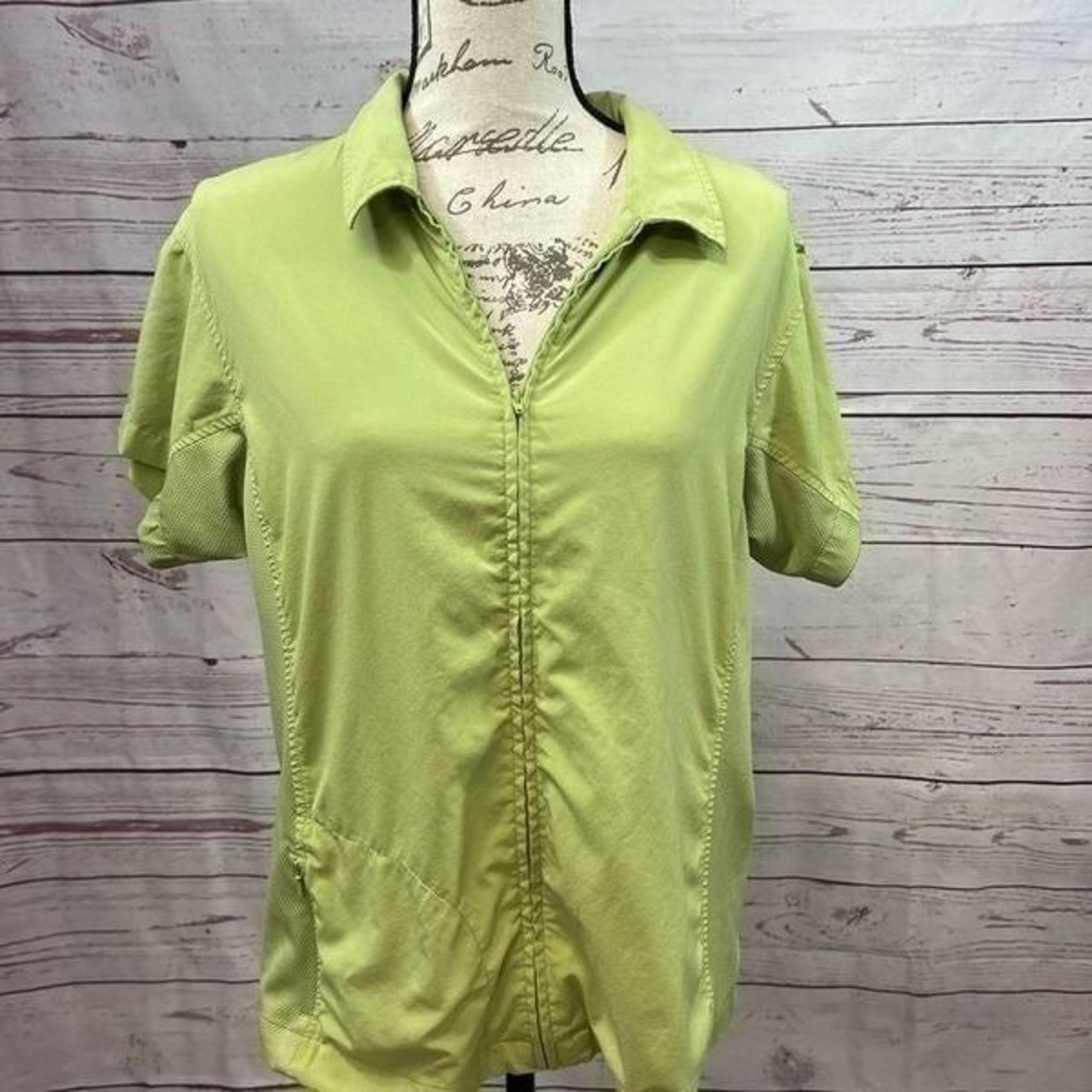 895-Eastern Mountain Sports large zip up green polo