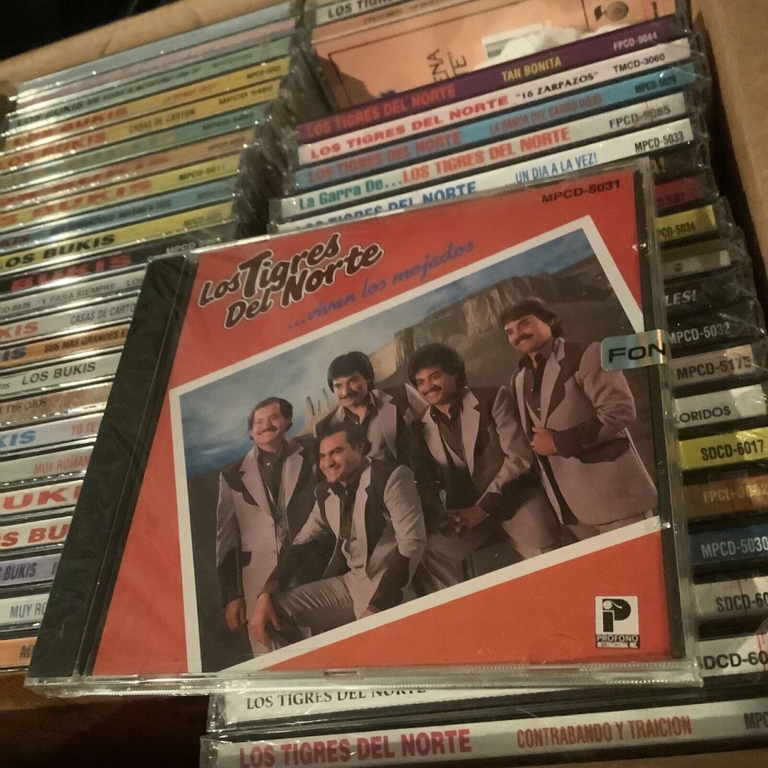 Los Tigres del Norte CD. New Vivan Los Mojados. Very Rare