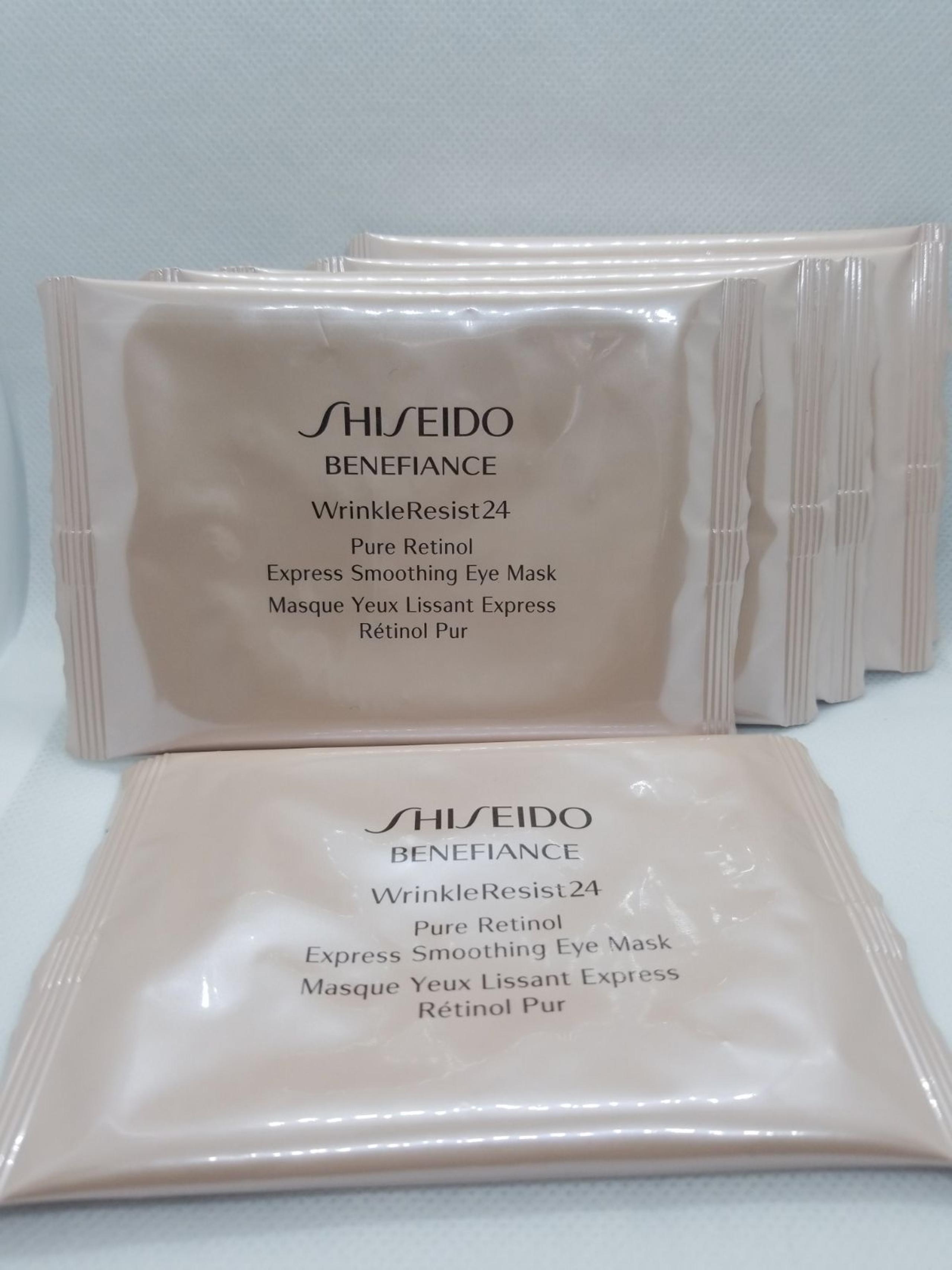 Shiseido Wrinkle smoothing Eye Mask 6 In