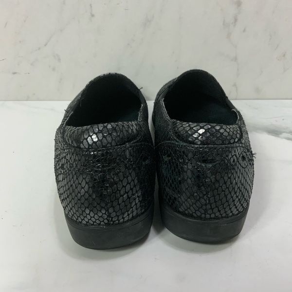 ARAVON black shops leather slip on shoes