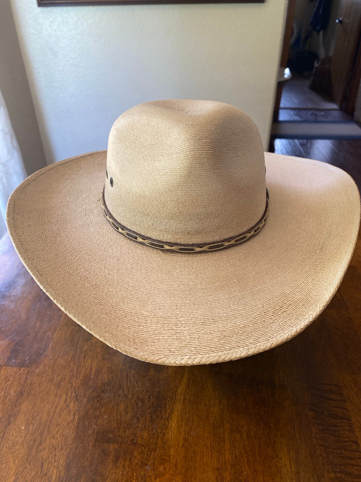Atwood Straw Hat. Carolina. Long Oval. Size 7 1/2.