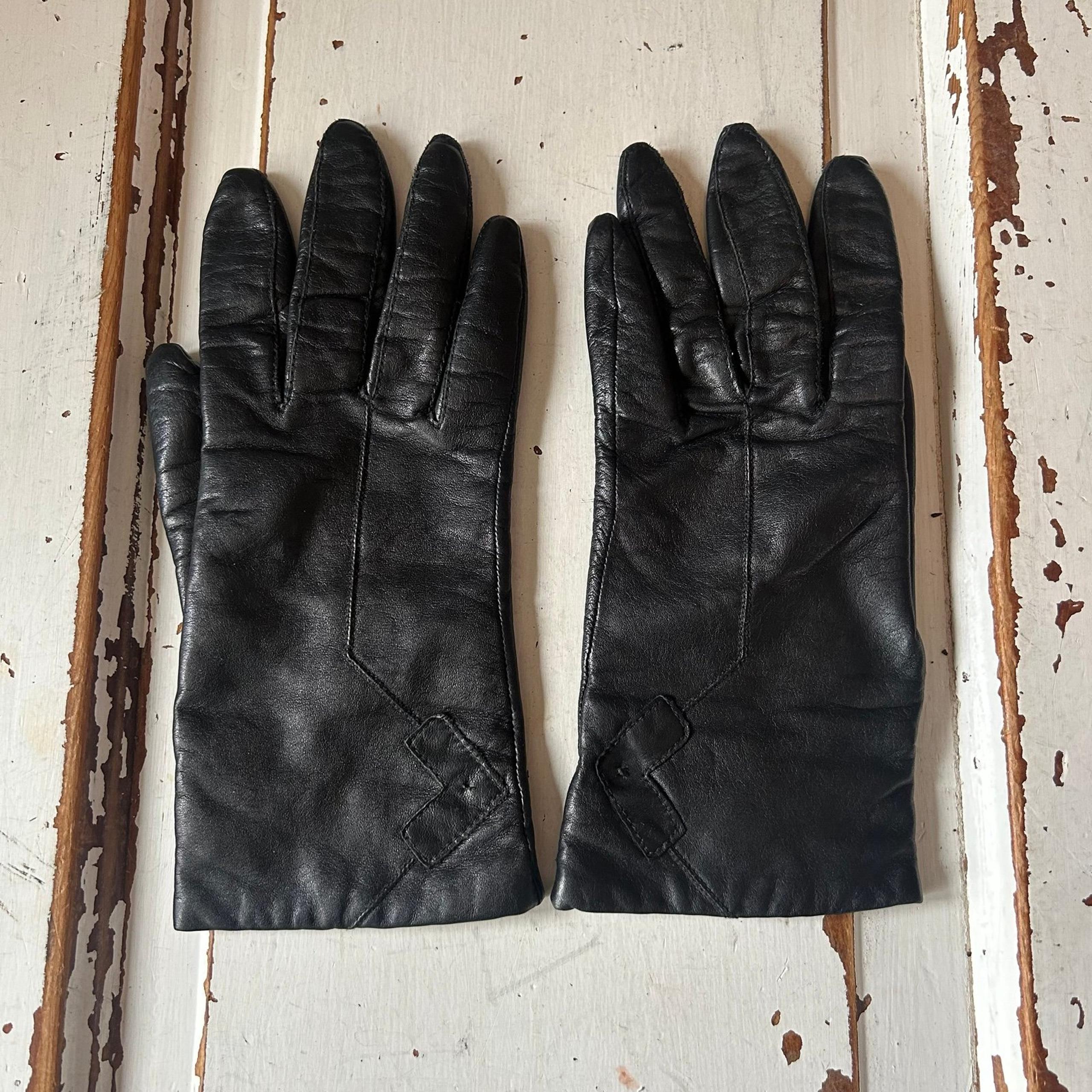 Vintage Fownes Womens Driving Gloves Size 7 1/2 Black Leather Gently Used