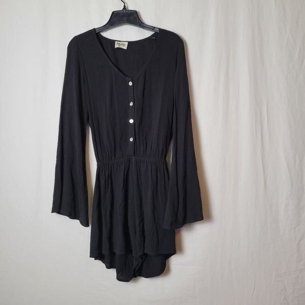 Show Me Your Mumu Black Red Rocks Romper Jumpsuit Shorts, Small with buttons.