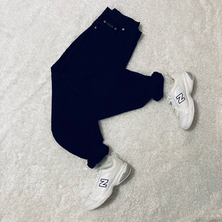 Calvin Klein Multi Button 12in Rise High Waisted Boyfriend Jeans