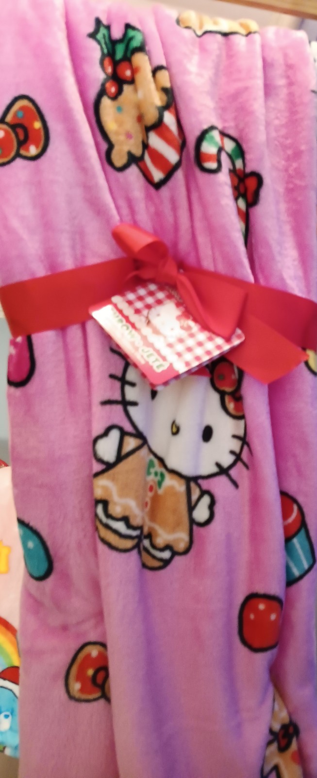New Sanrio HELLO KITTY Gingerbread Throw