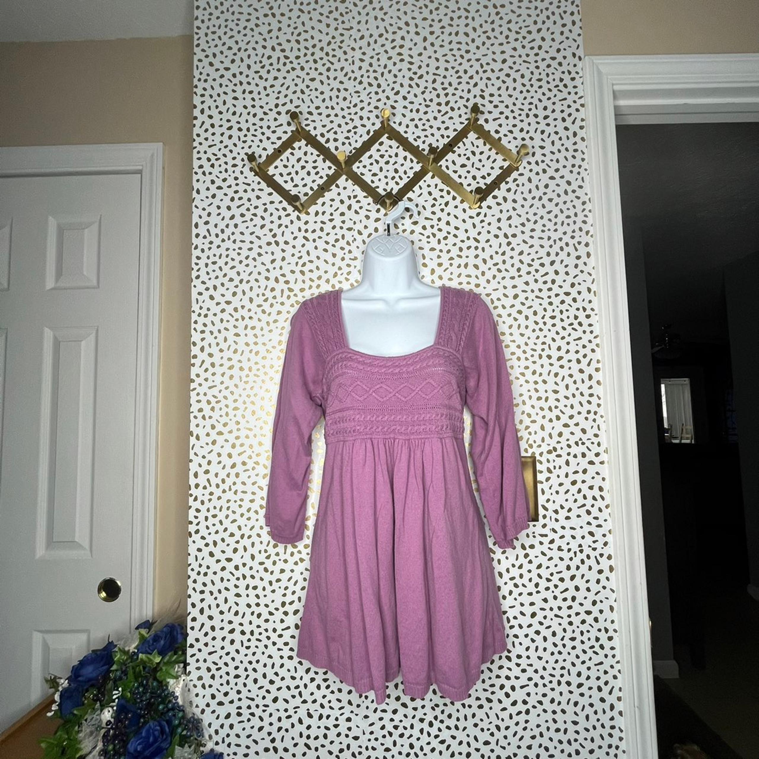Liz Lange Maternity for Target textured sweater style blouse purple size medium