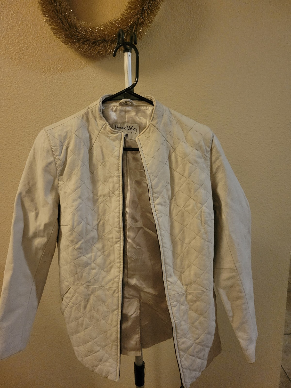 Pamela McCoy leather jacket cream color size xsmall