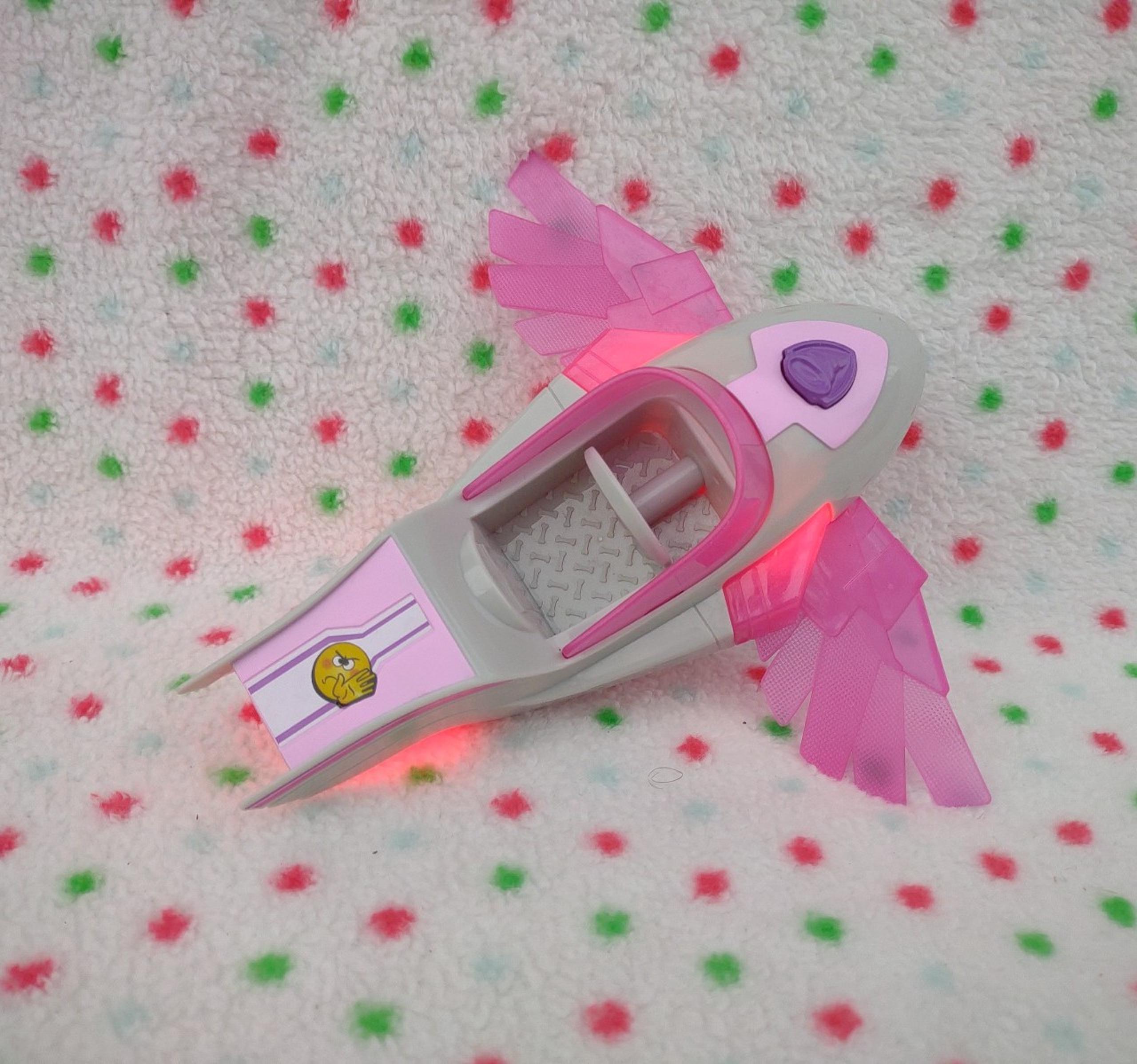 PAW Patrol Mighty Pups Charged Up SKYE Pink Deluxe Vehicle Light Sound Jet Plane