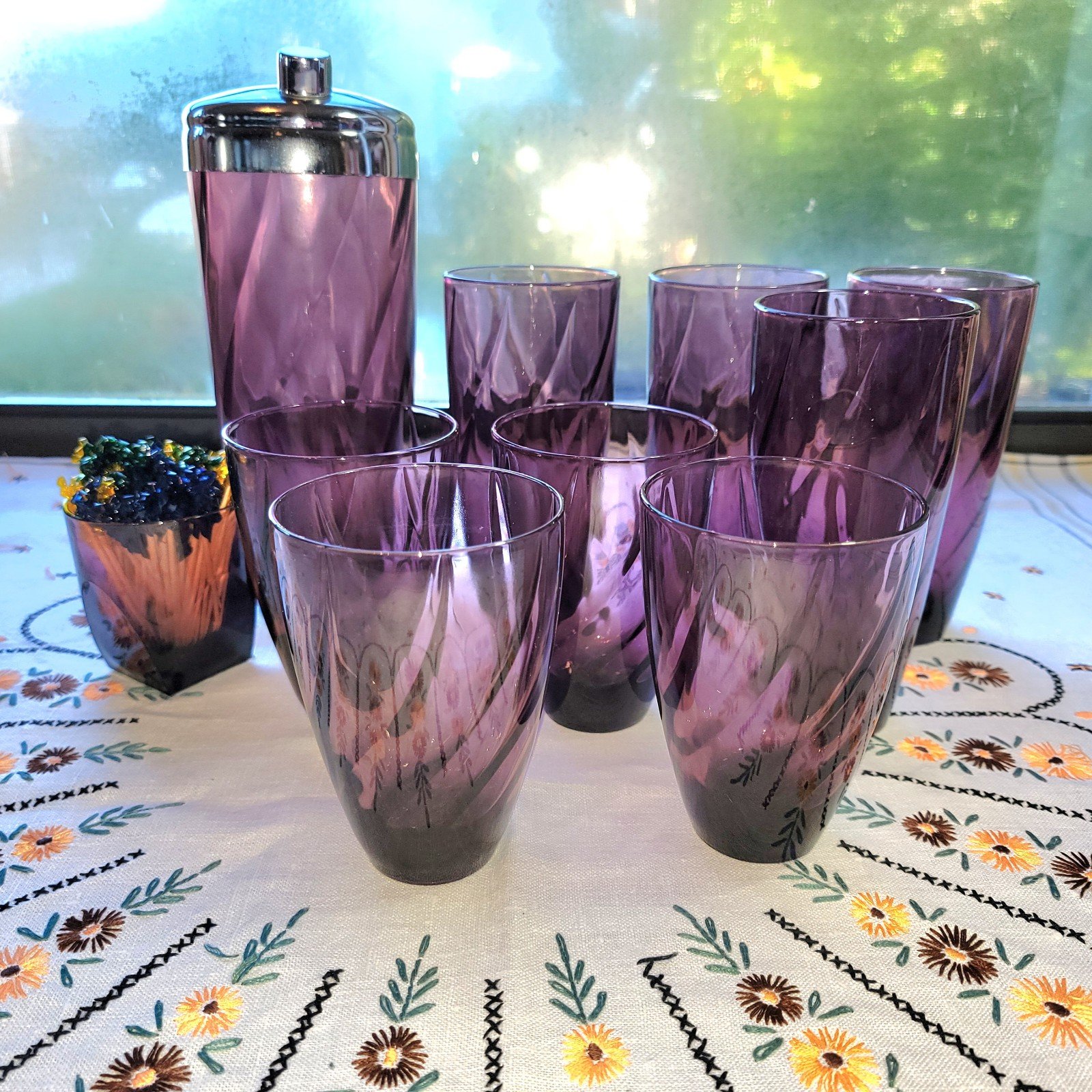 Hazel Atlas, Amethyst Moroccan, Shaker, 4 Tall 14oz & 4 Med 12oz Tumblers,1- 4oz