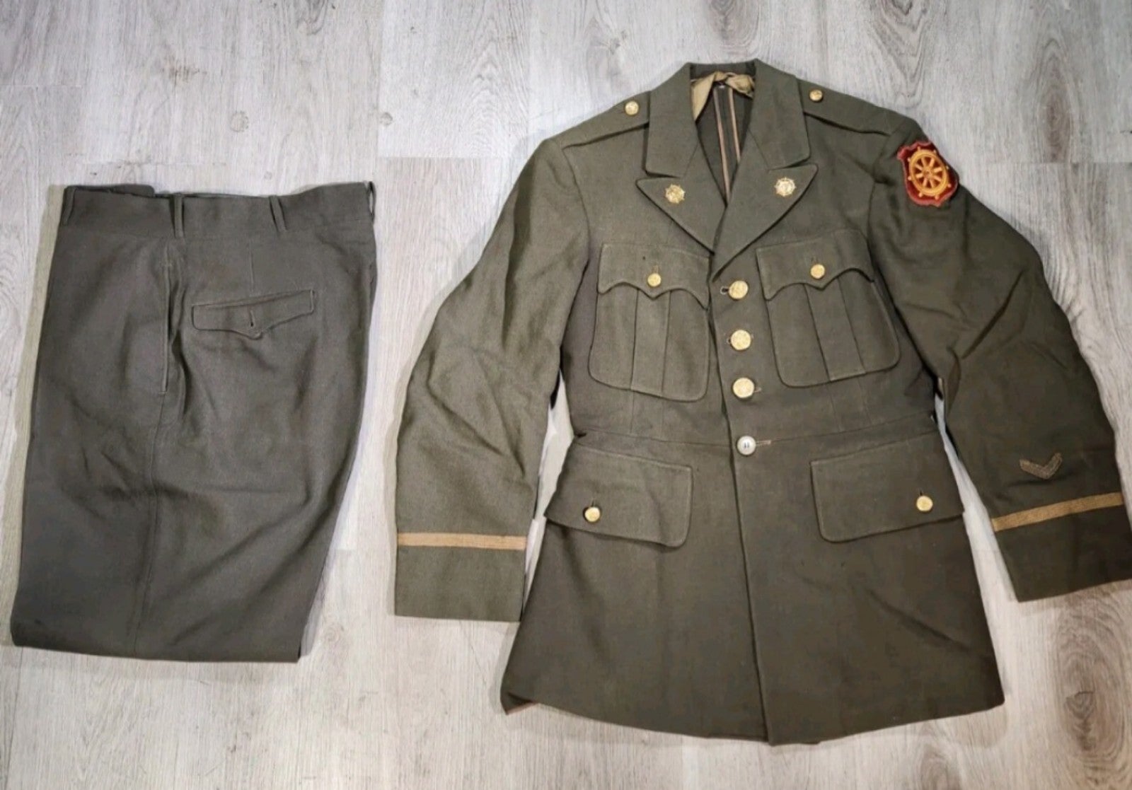 1942 WWII US ARMY OFFICER UNIFORM JACKET COAT