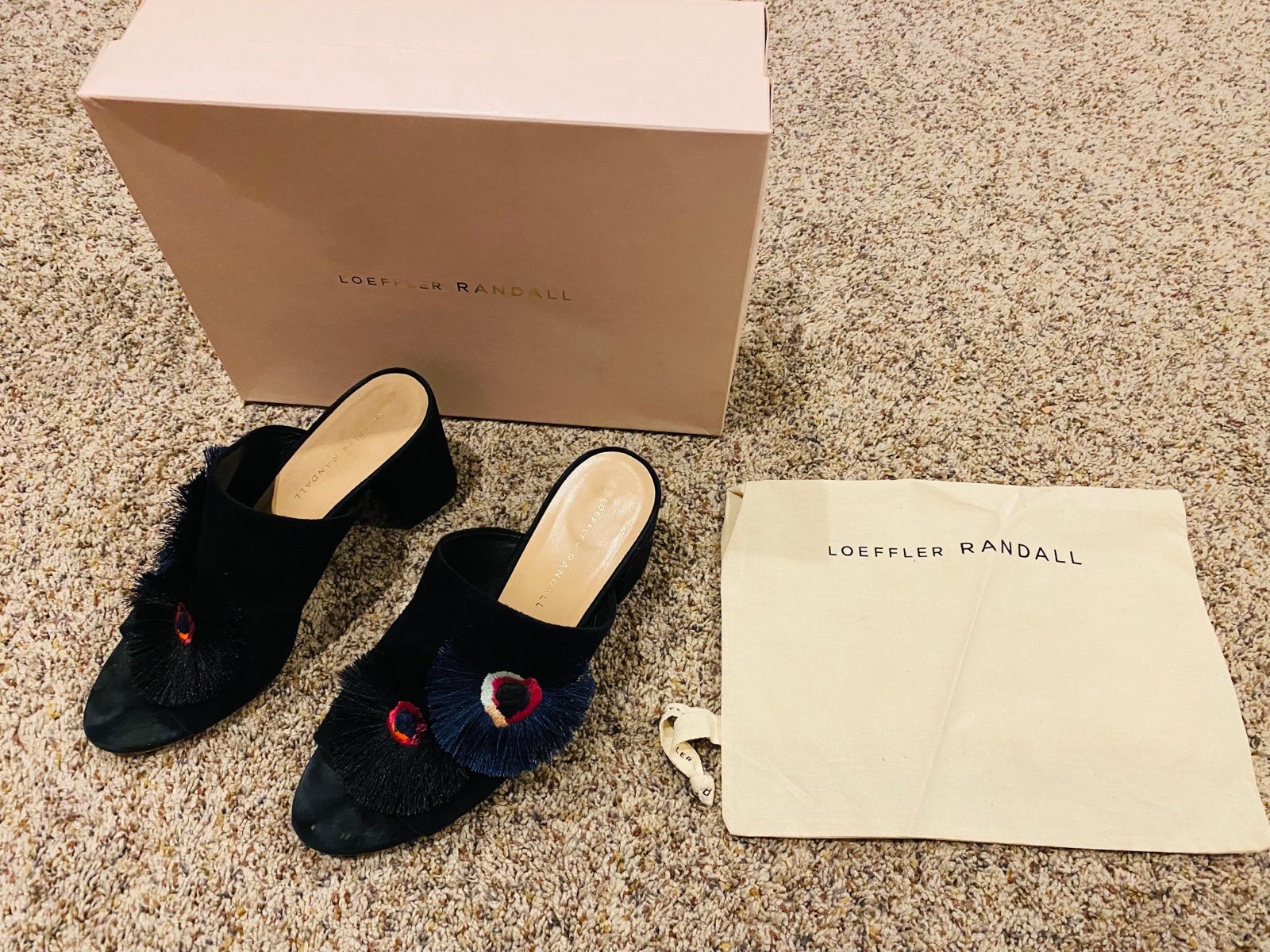 loeffler randall mules/Slides Size 8