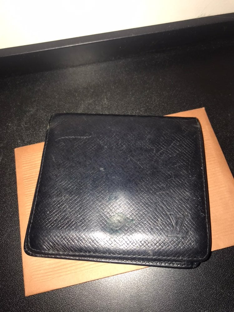 Auth. Louis Vuitton Black Flap Wallet