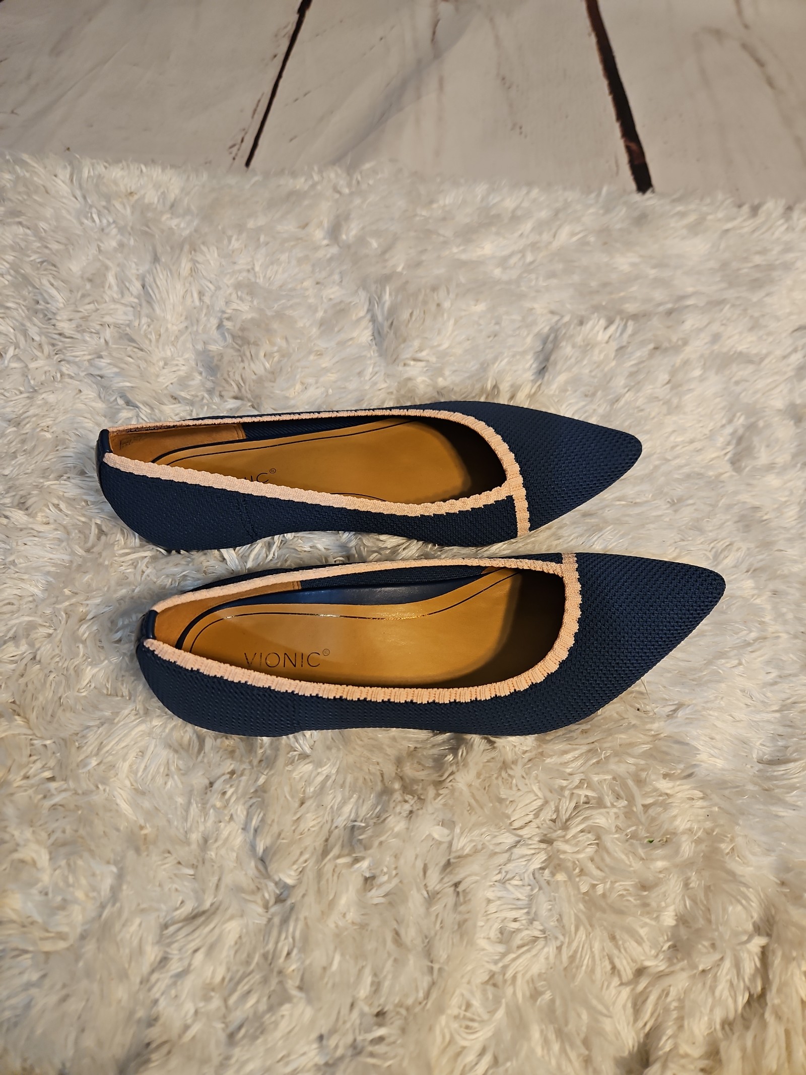 Vionic Dahlia Blue Pink Knit slip On BAllet flats pointed toe size 8. 5